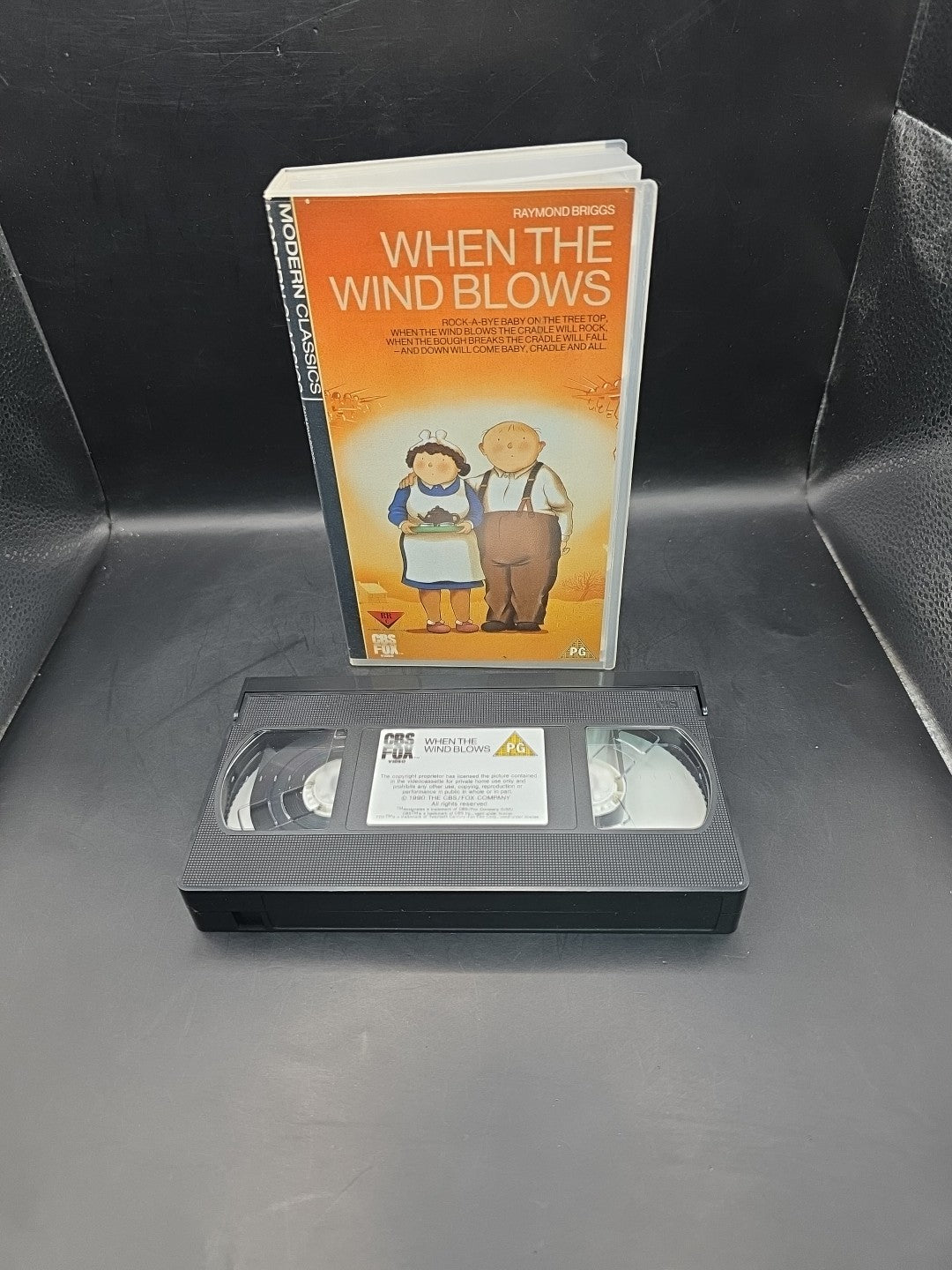 Raymond Briggs' When The Wind Blows (1986 Ed.) John Mills (PAL VHS)