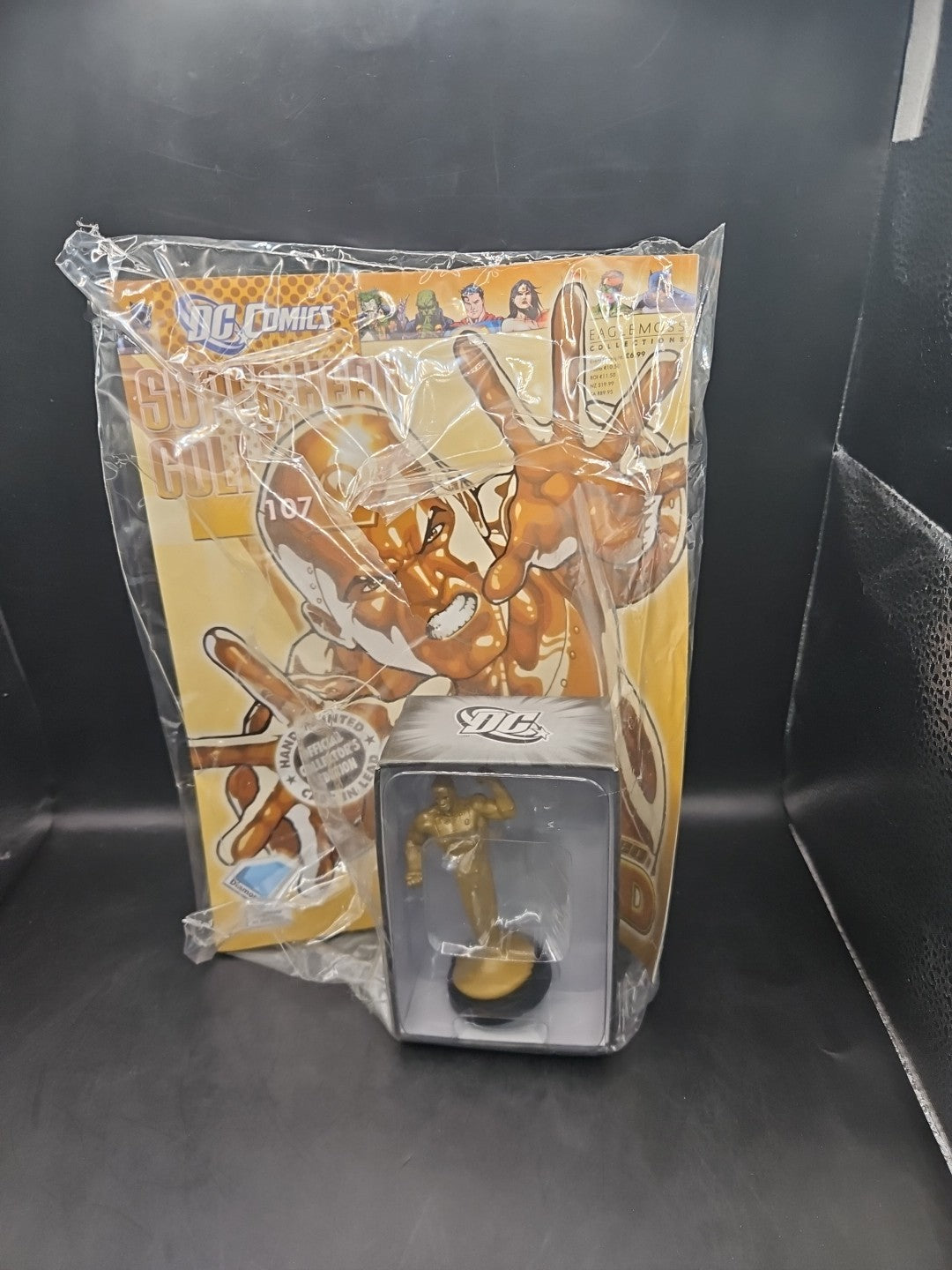 Dc Comics Super Hero Metal Men Gold 107 Figurines Lead Collection Eaglemoss Bd