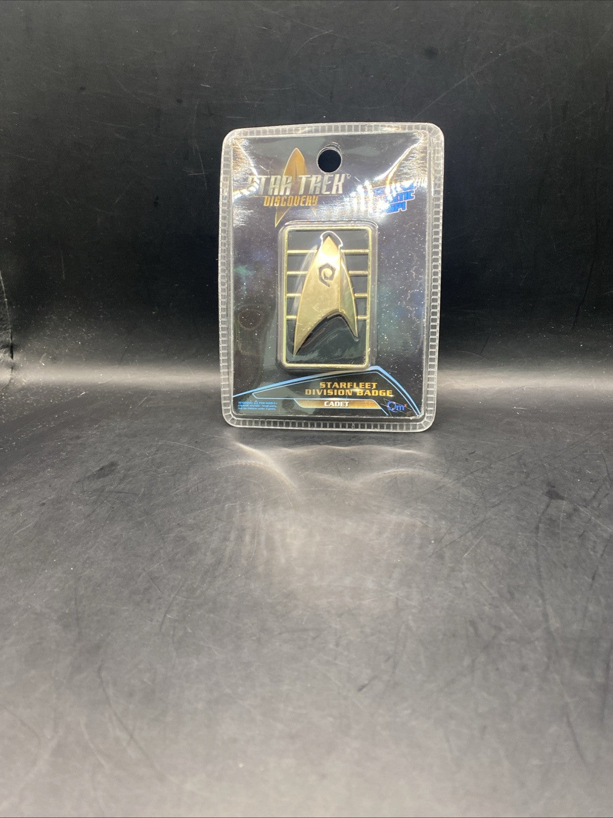 Star Trek Starfleet Academy Discovery Cadet Division Magnetic Badge