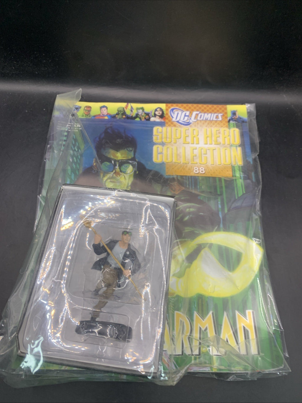 DC COMICS SUPER HERO FIGURINE COLLECTION ISSUE 88 STARMAN EAGLEMOSS FIGURE & MAG