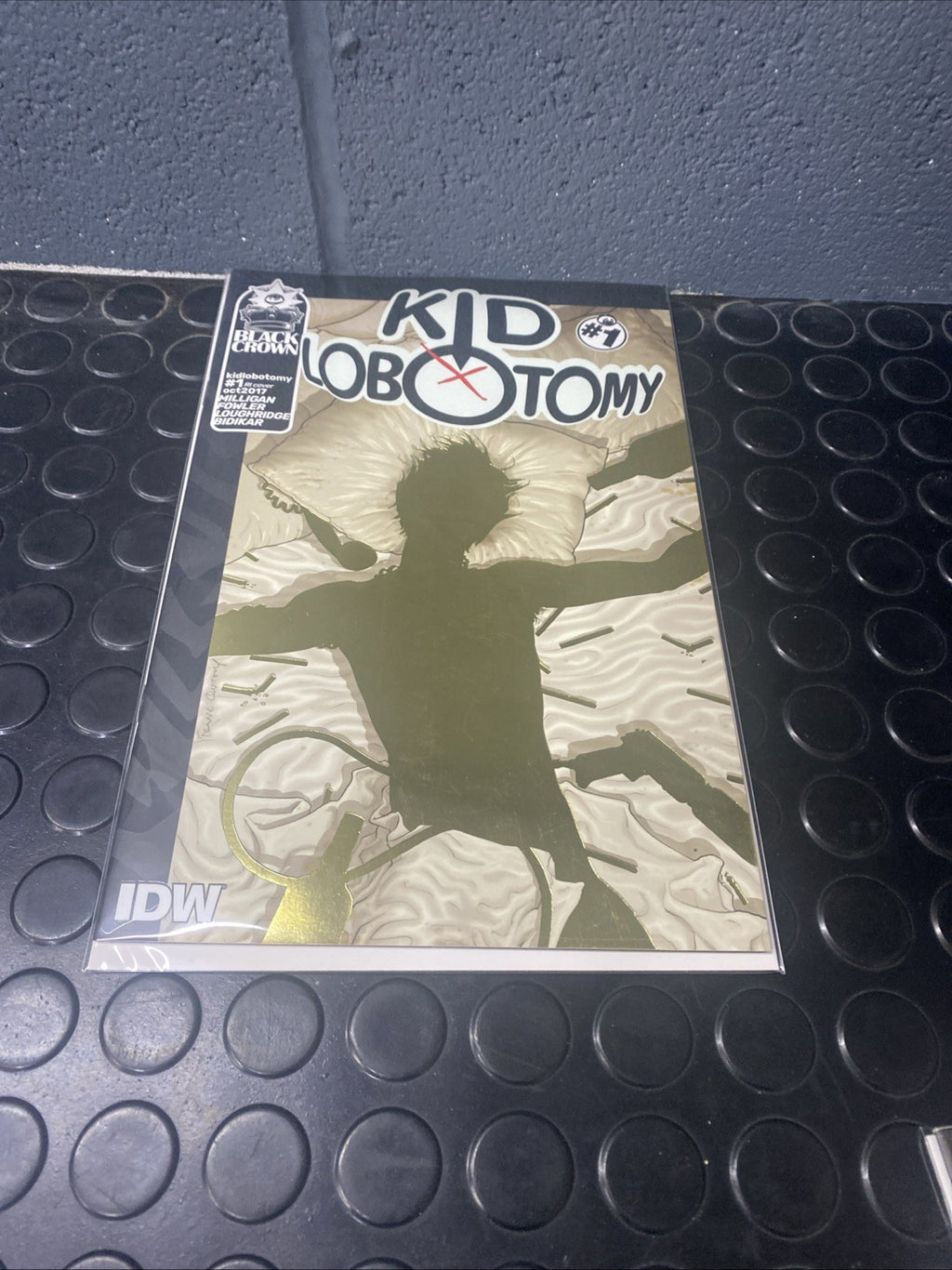 KID LOBOTOMY #1 | IDW  | Oct 2017 | Vol 1 | Frank Quitely 1:10 Gold Foil Variant