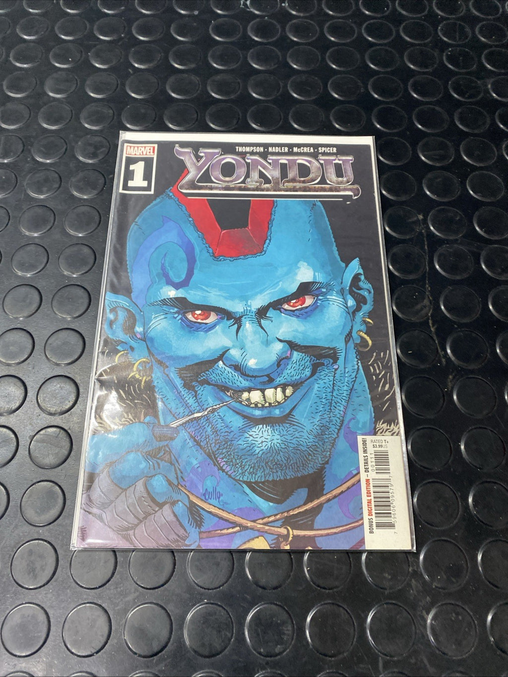 Marvel comics bundle X6