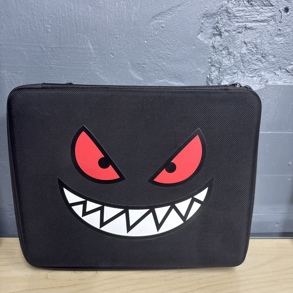 Pokemon Gengar card carry case