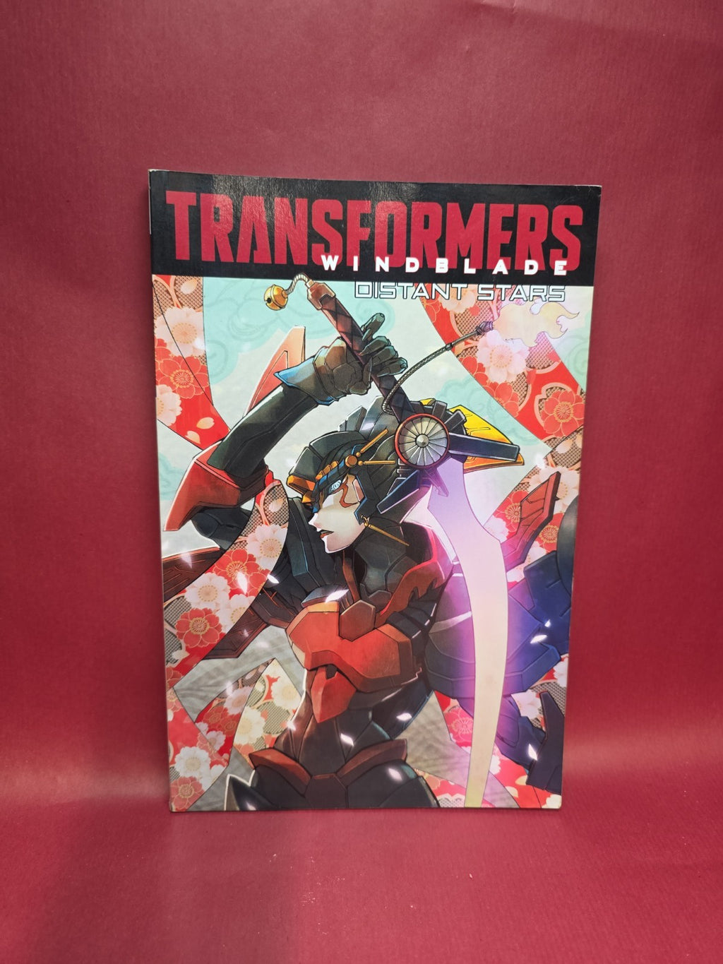 Transformers Windblade Distant Stars IDW Paperback 2016 First Printing