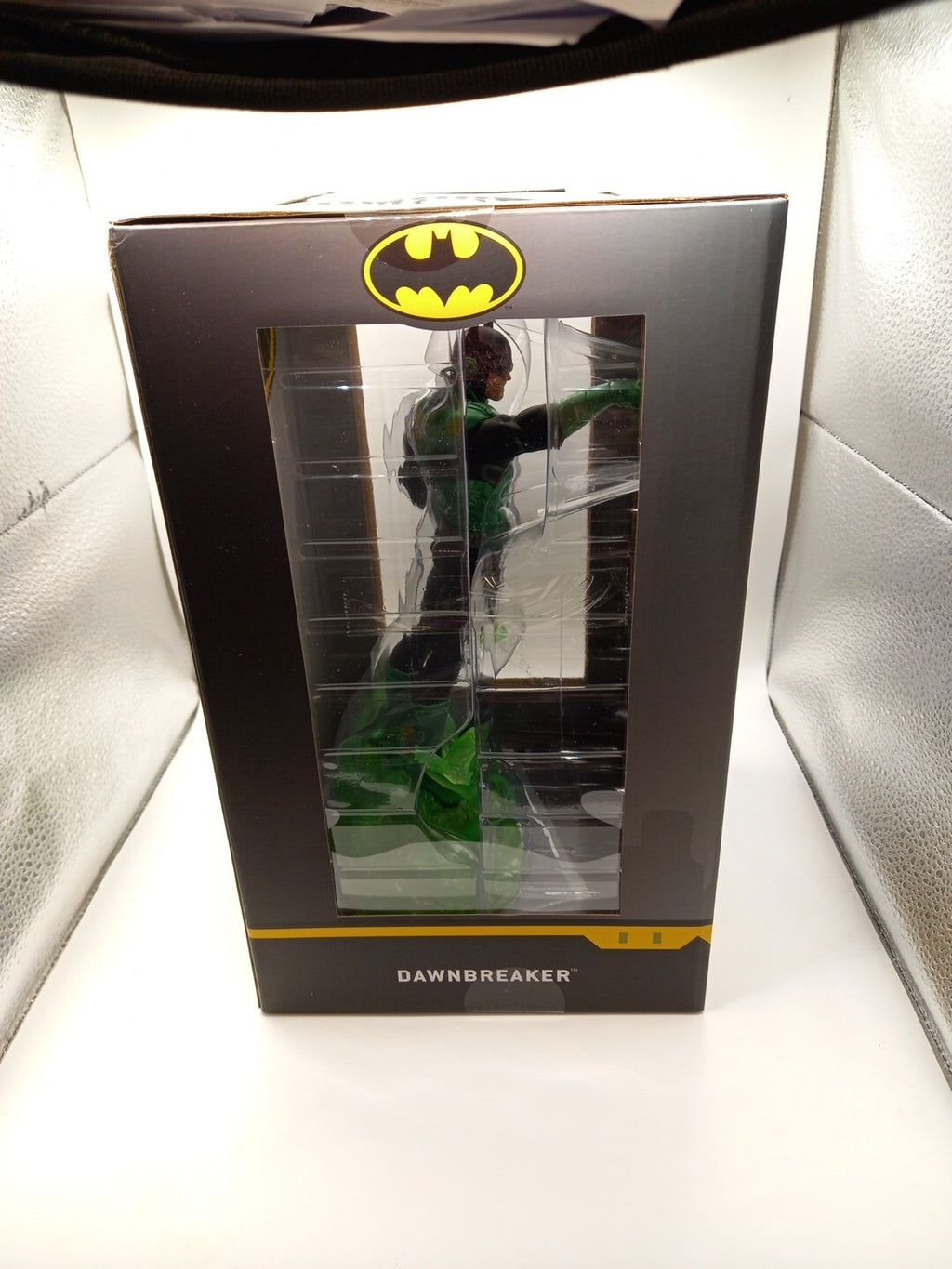 DC Batman Dawnbreaker 9" Action Figure Statue Diamond Select Gallery