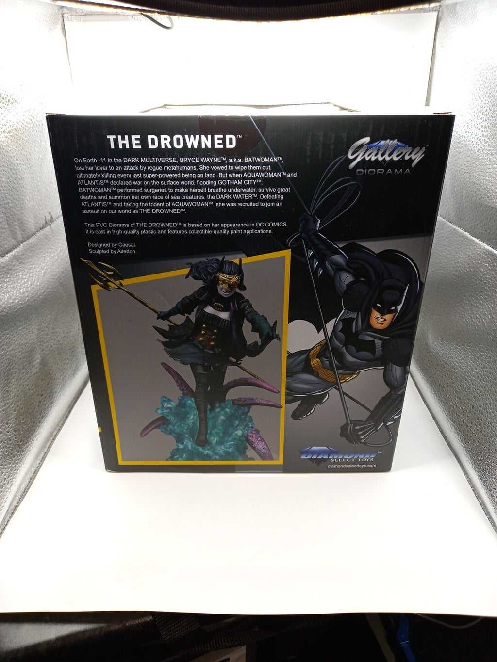 DC Batman The Drowned Gallery Diorama  Diamond Selects