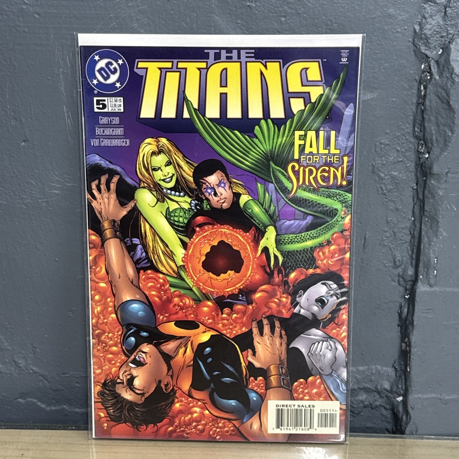 1999 DC Comics - The Titans #5 Fall For The Siren