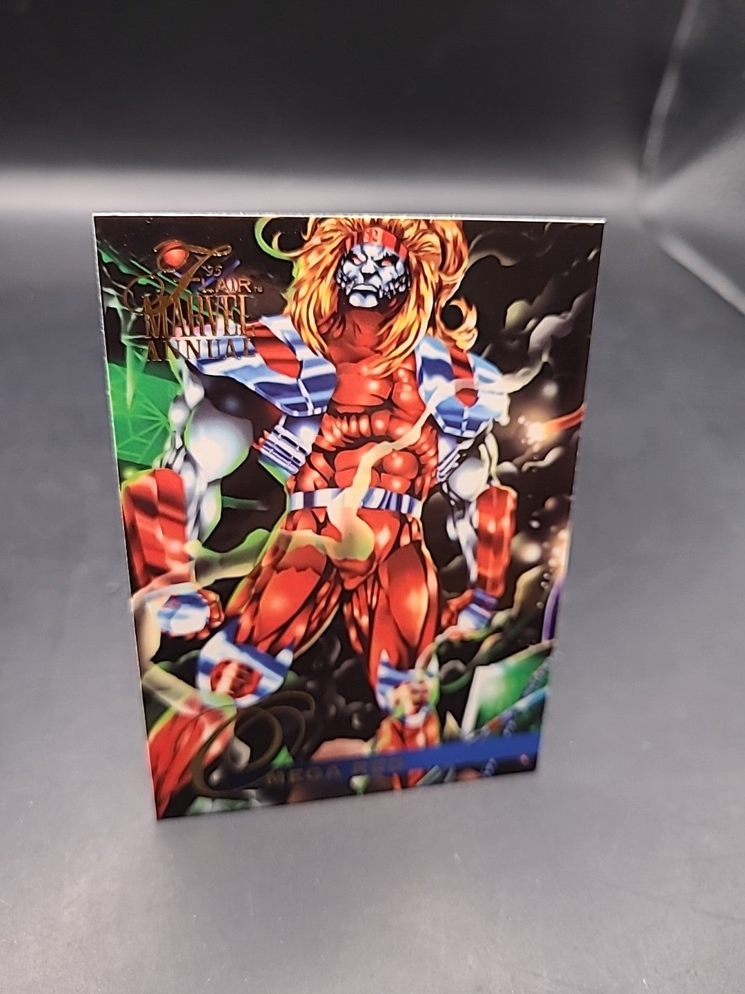 1995 Flair Marvel Annual Card 8 OMEGA RED