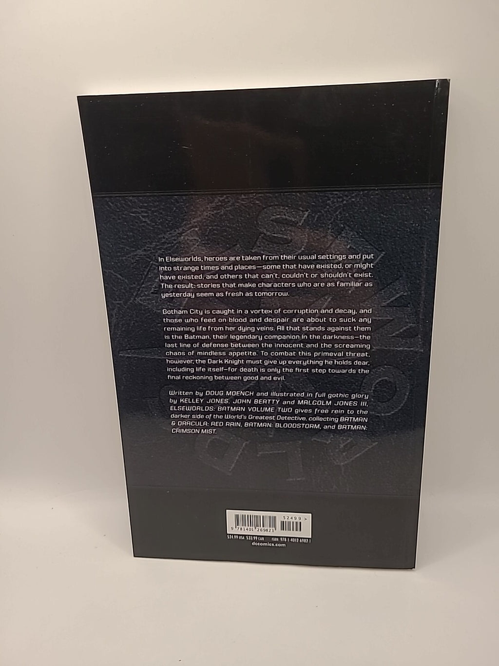 ELSEWORLDS BATMAN VOLUME 2 GRAPHIC NOVEL 2024 EDITION (288 Pages) - Paperback