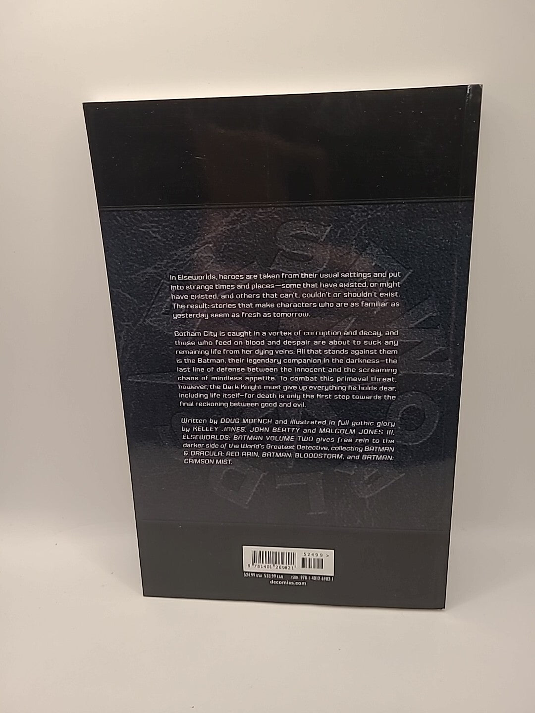 ELSEWORLDS BATMAN VOLUME 2 GRAPHIC NOVEL 2024 EDITION (288 Pages) - Paperback