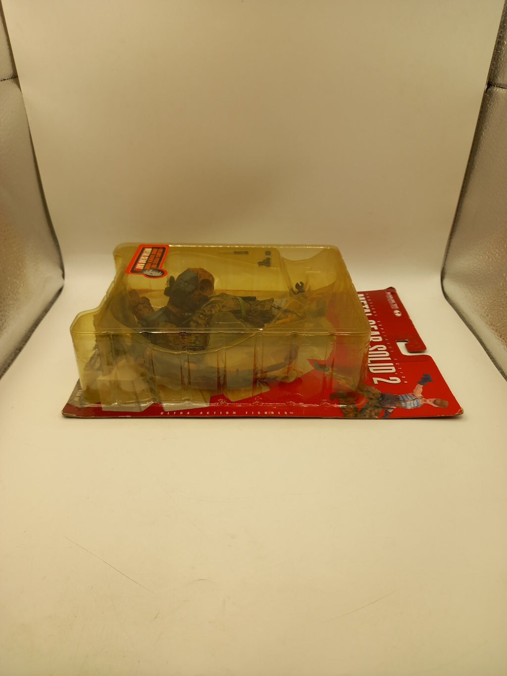 Metal Gear Solid 2: Sons of Liberty Figure - Olga - McFarlane  Konami Figure