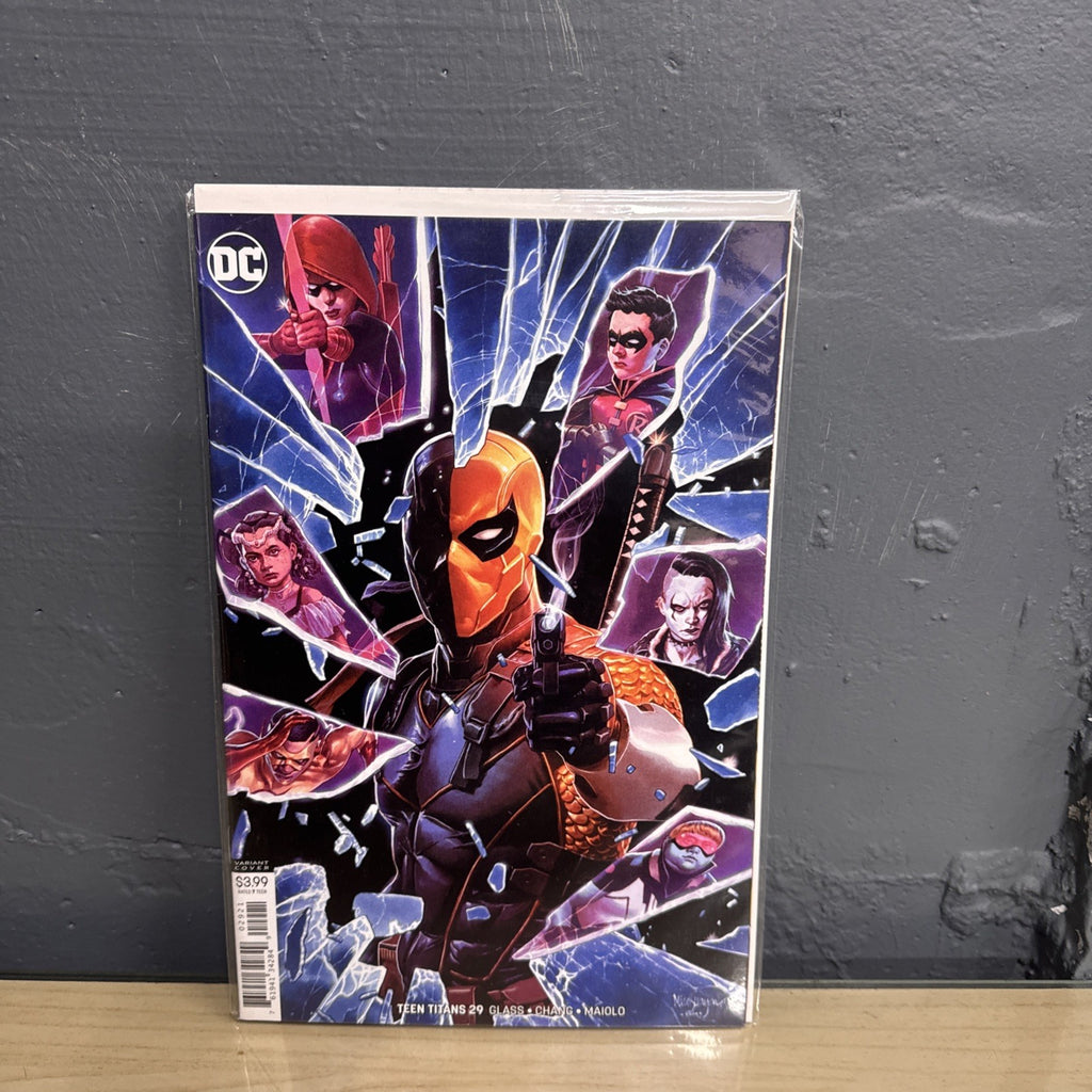 TEEN TITANS 29. SUAYAN VARIANT COVER DC