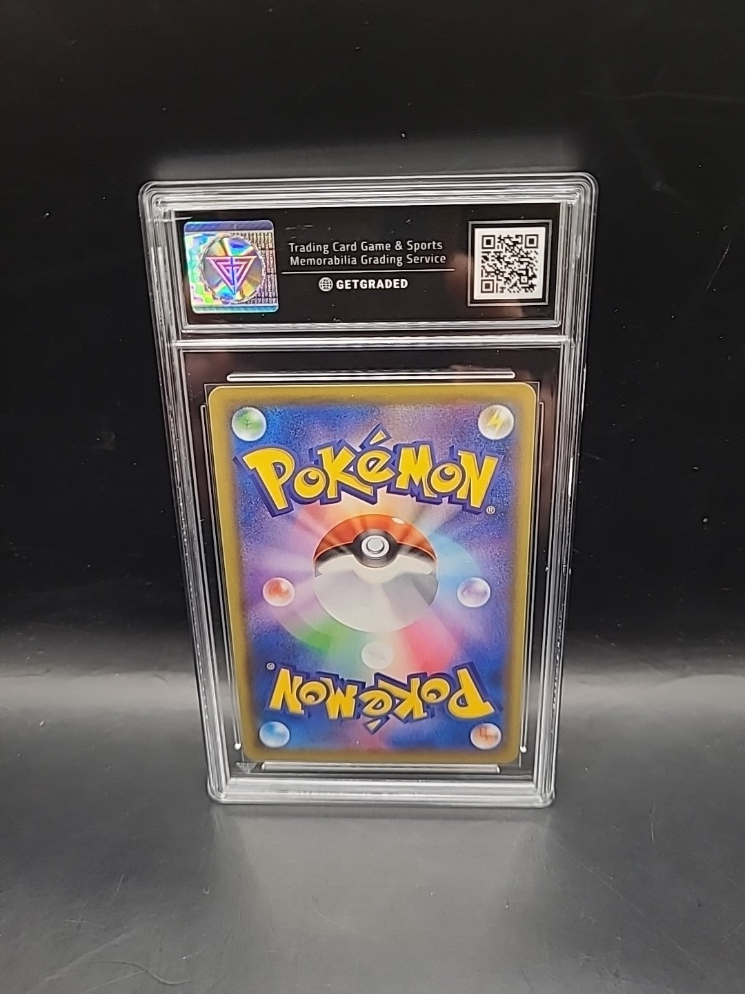 Graded Pokemon Card Boltund V 104/100 SR Fusion Arts Japanese - Getgraded 9.5