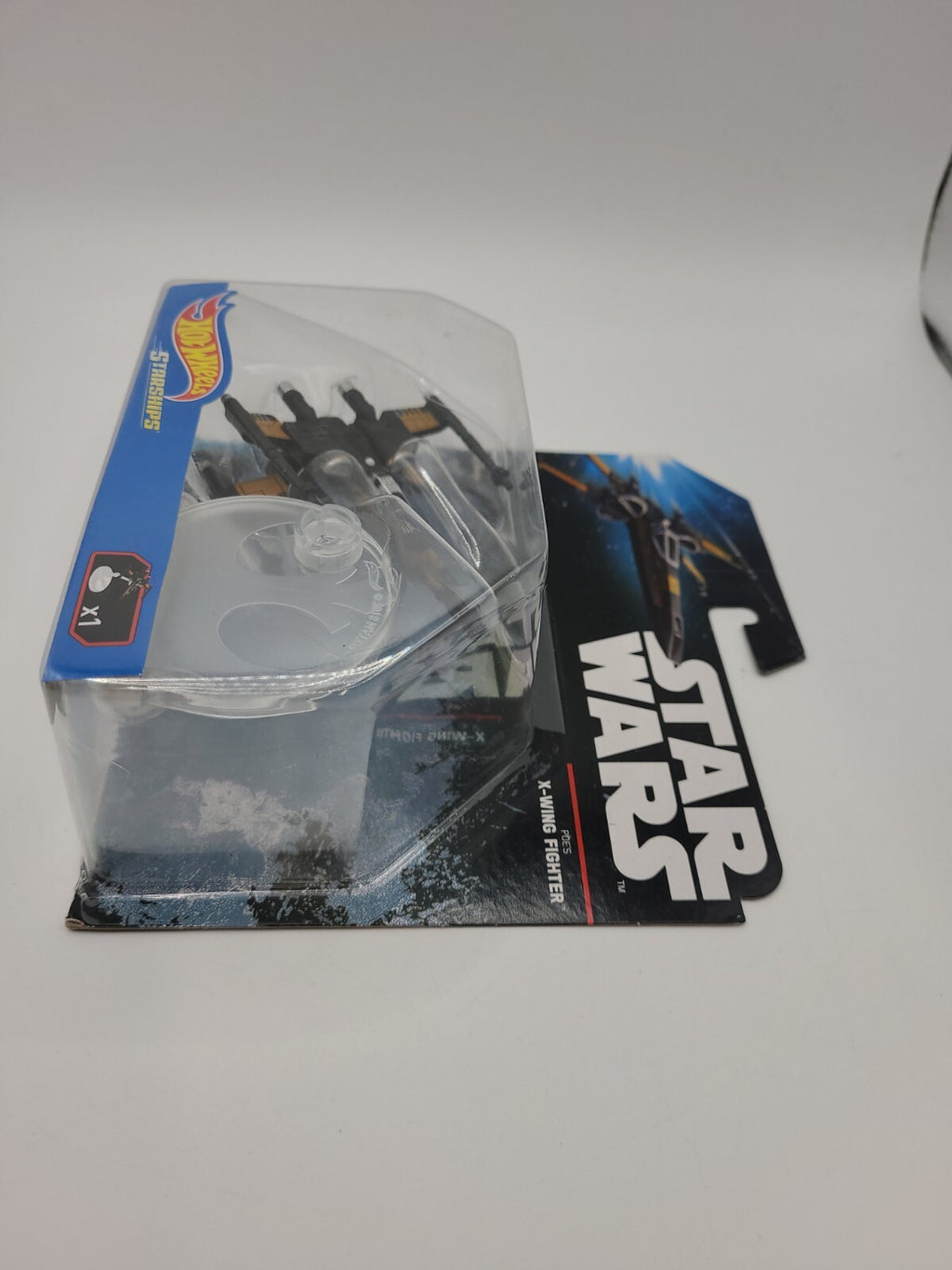 Star Wars Hot Wheels Poe's X-Wing Fighter