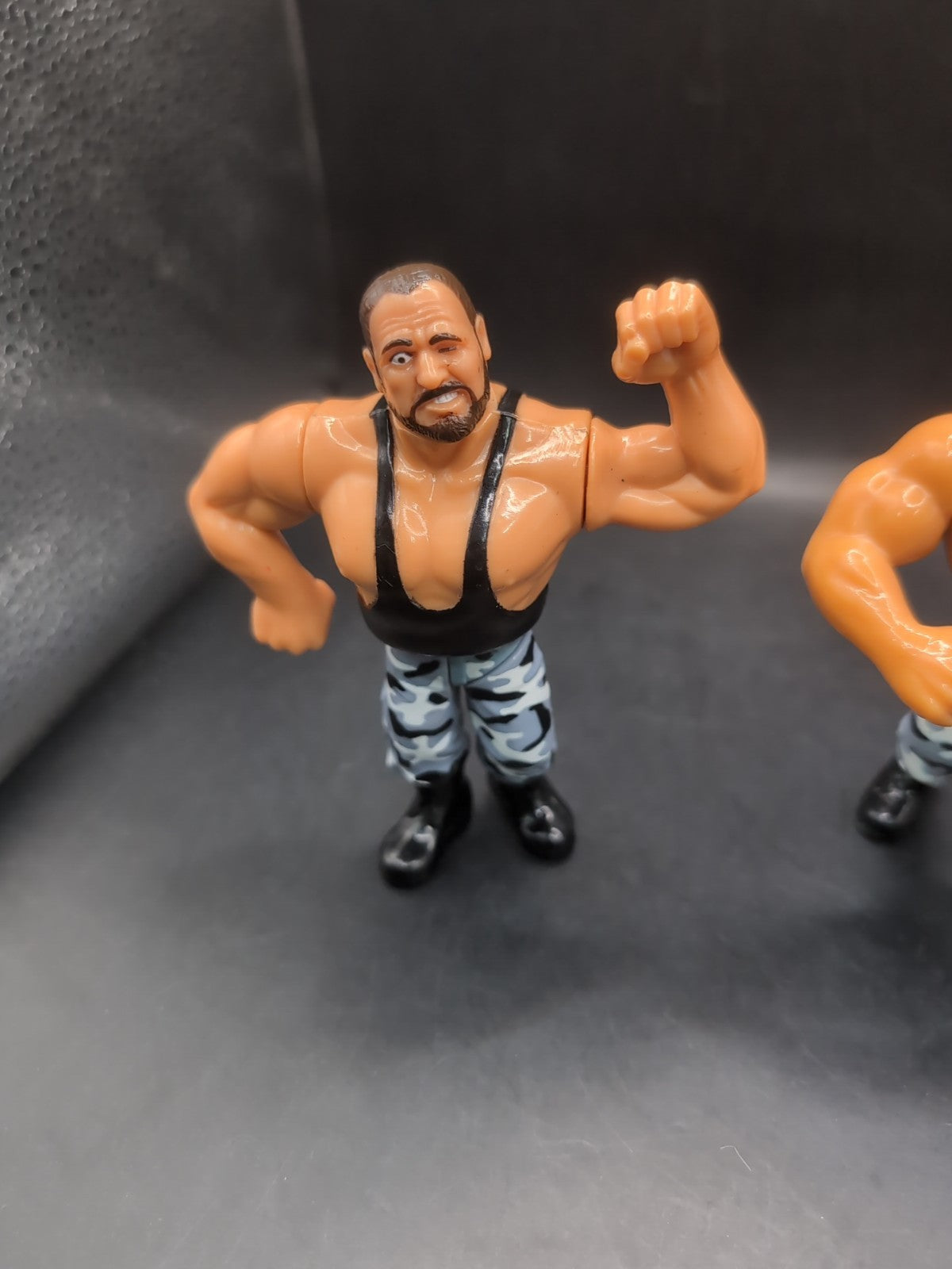 3 X WWF Hasbro Wrestling Figures The Bushwhackers & Tatanka