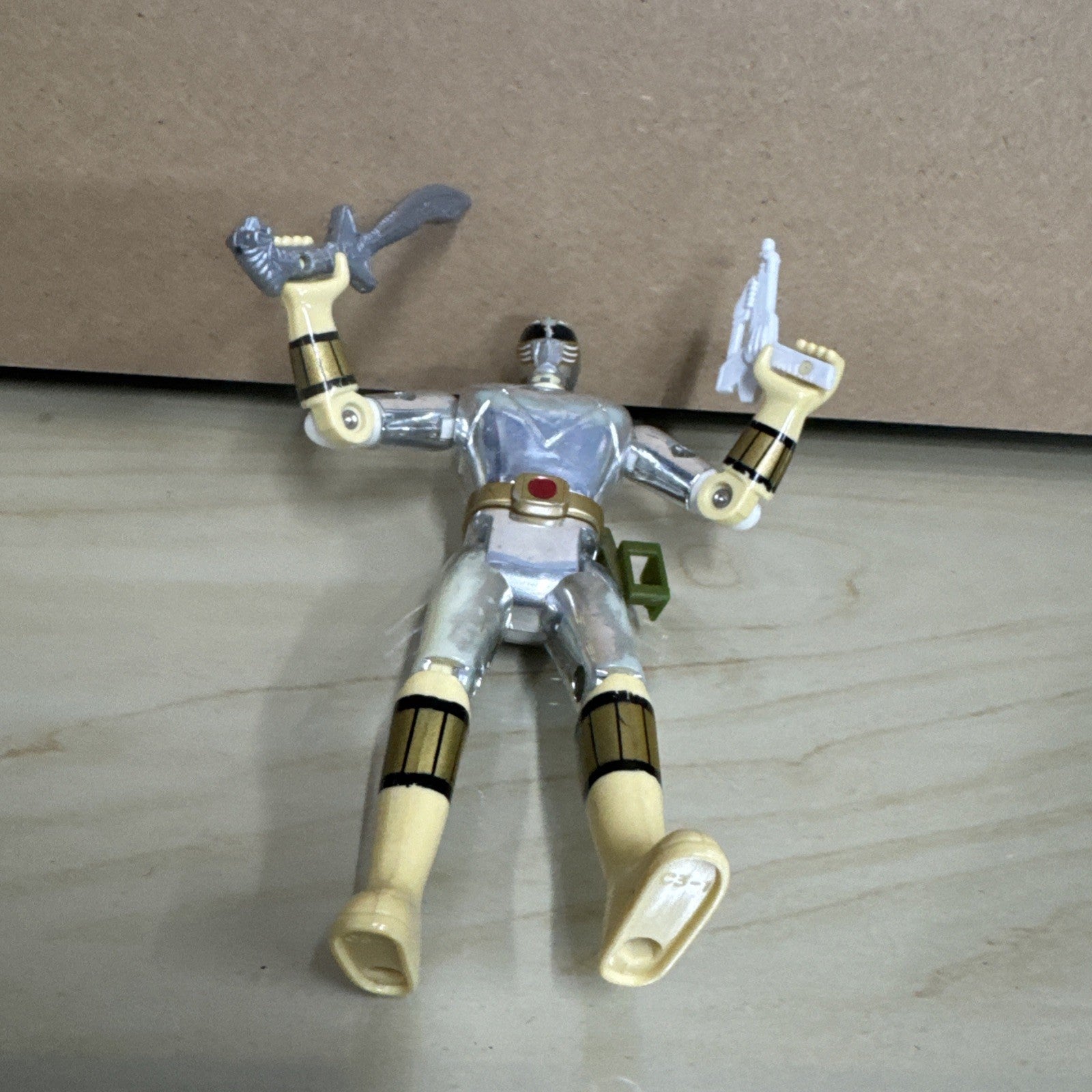 1995 Bandai Power Rangers Metallic Chrome White Ranger 5.5" Movie Action Figure
