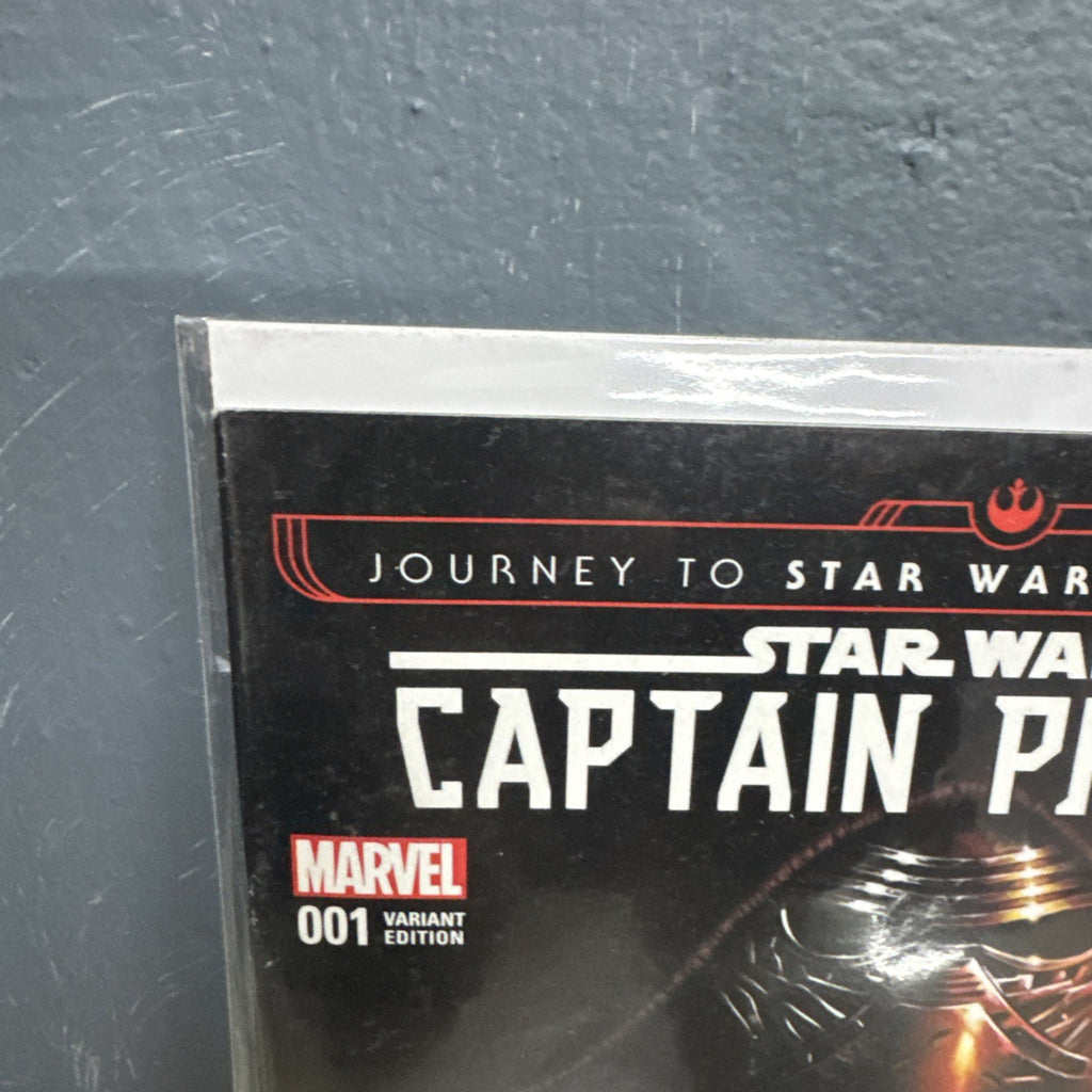 2023 Topps Star Wars Comic Covers Captain Phasma Issue 1 Variant Cover