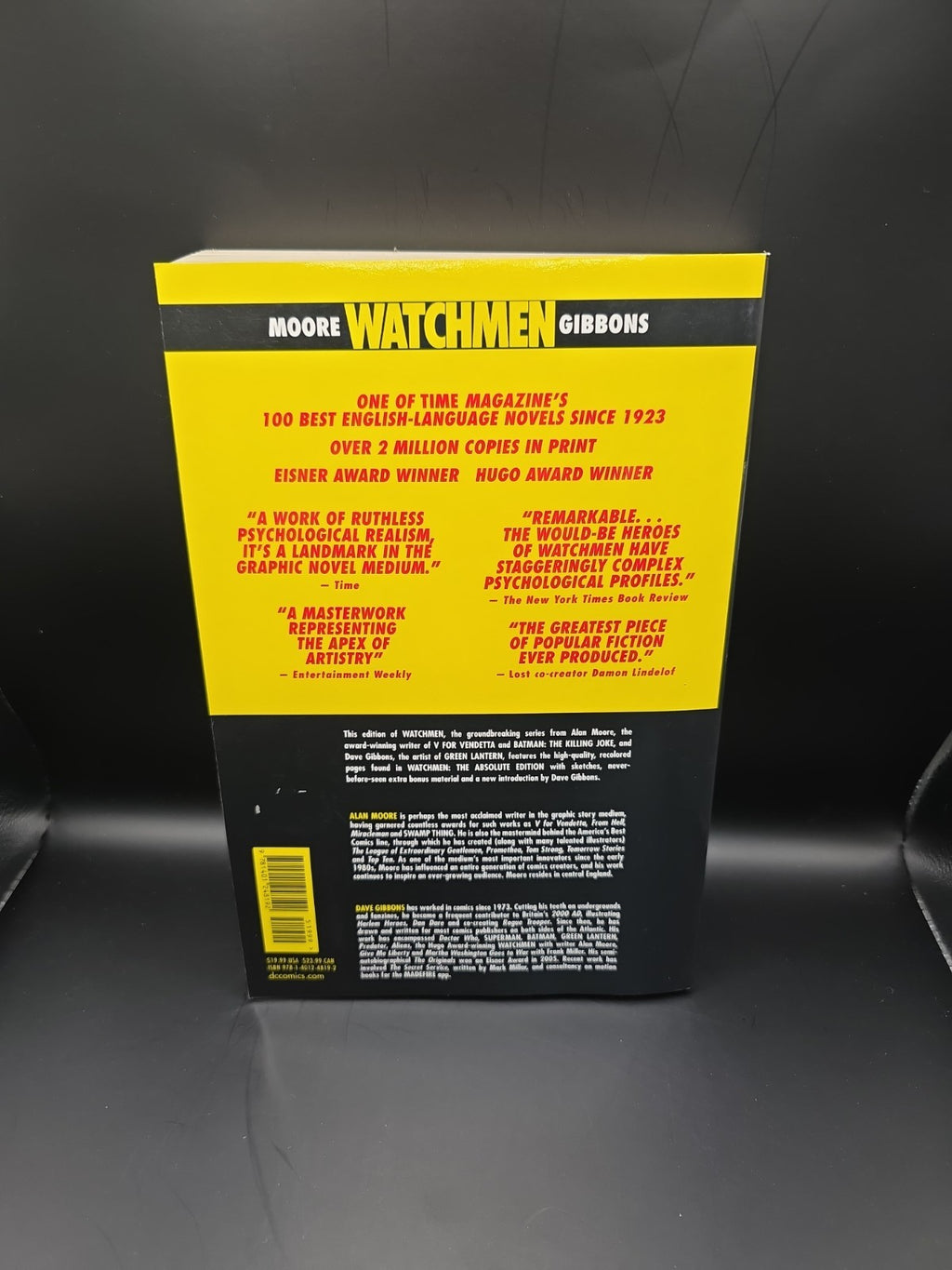 Watchmen: The Deluxe Edition by Alan Moore, Dave Gibbons - 9781401238964