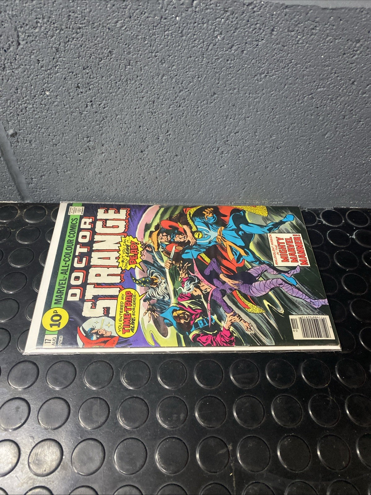 Marvel Comics Doctor Strange (1976 2nd Series) #17 FN