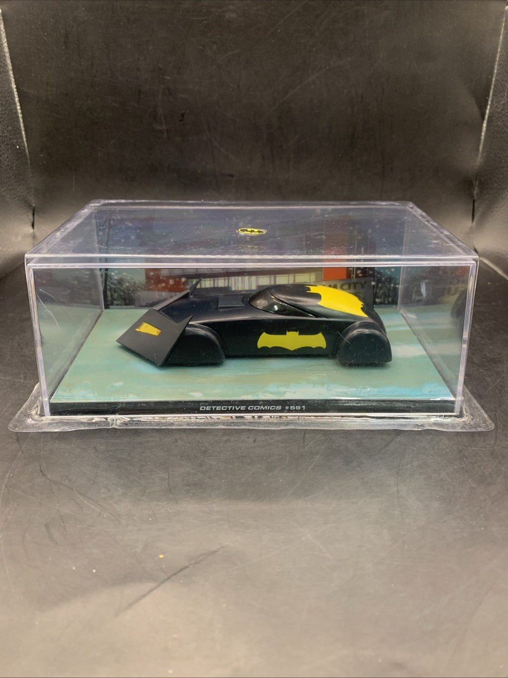 Eaglemoss Batman Automobilia - Detective Comics #591 - 1:43 Scale