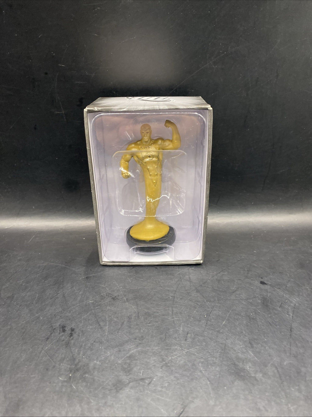 DC Comics Super Heroes Metal Men Gold 107 Lead Figure Eaglemoss Statues Comics