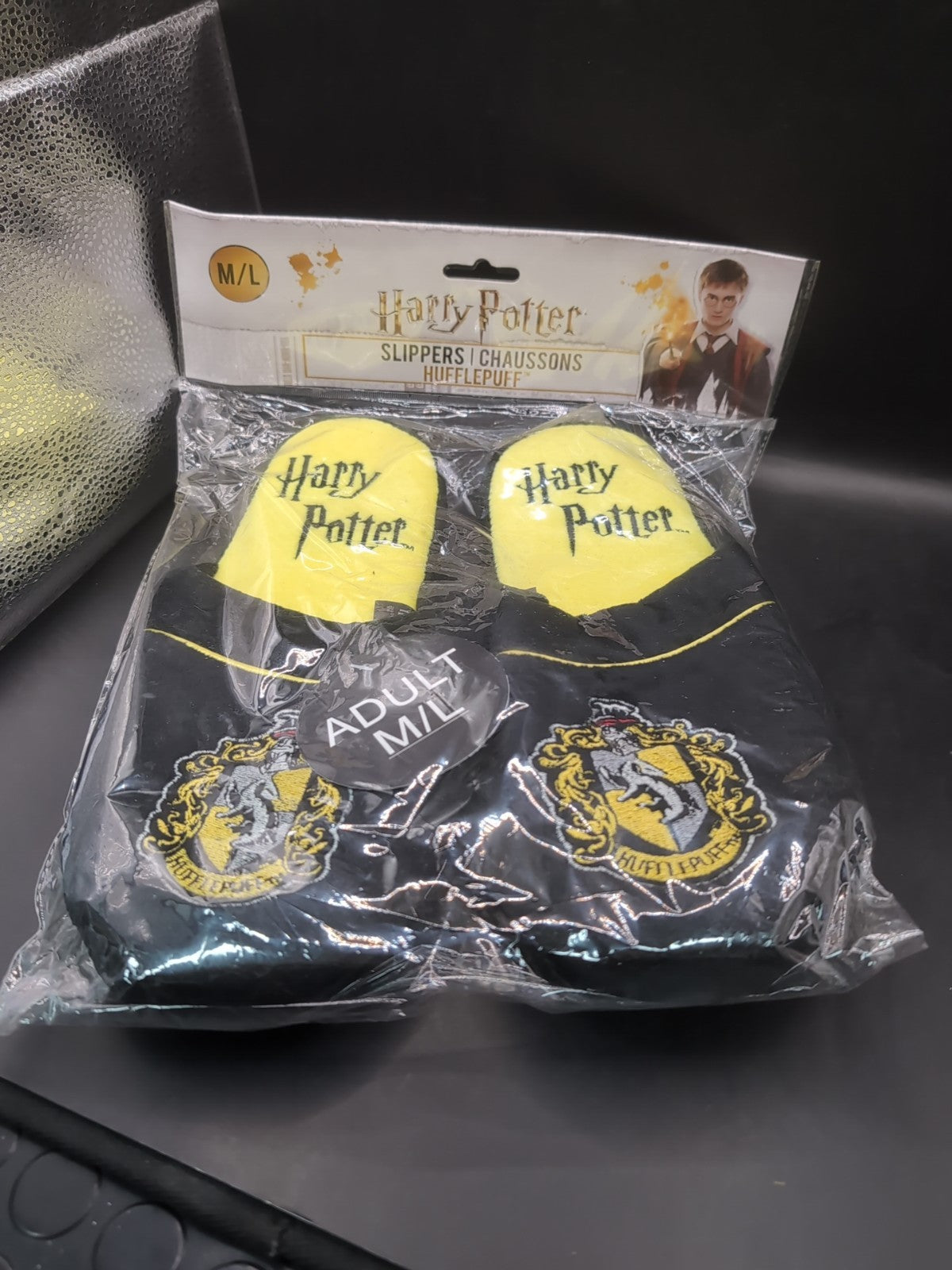 Harry Potter Slippers Hufflepuff S/M - 22-25cm - Brand New