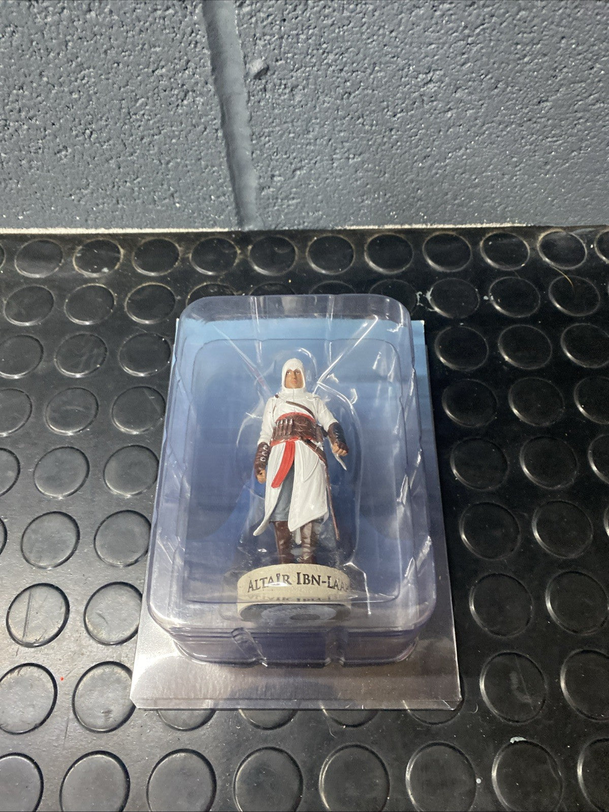 Assassin's Creed: The Official Collection - Altair Ibn-La'Ahad model