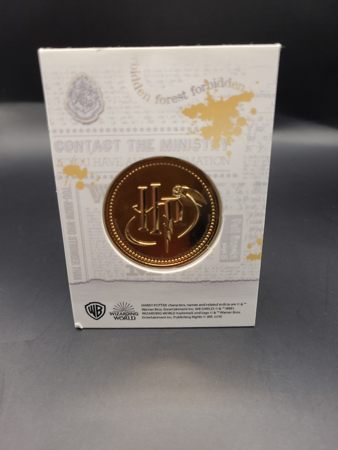 Harry Potter Medal Collection: Philosopher's Stone (Purple) Garrick Ollivander