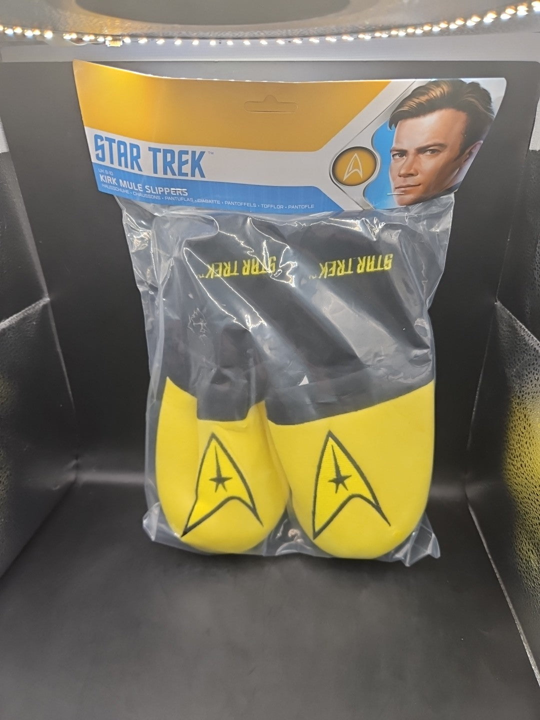 Official Star Trek Kirk Mule Slippers UK 8-10 - Brand New