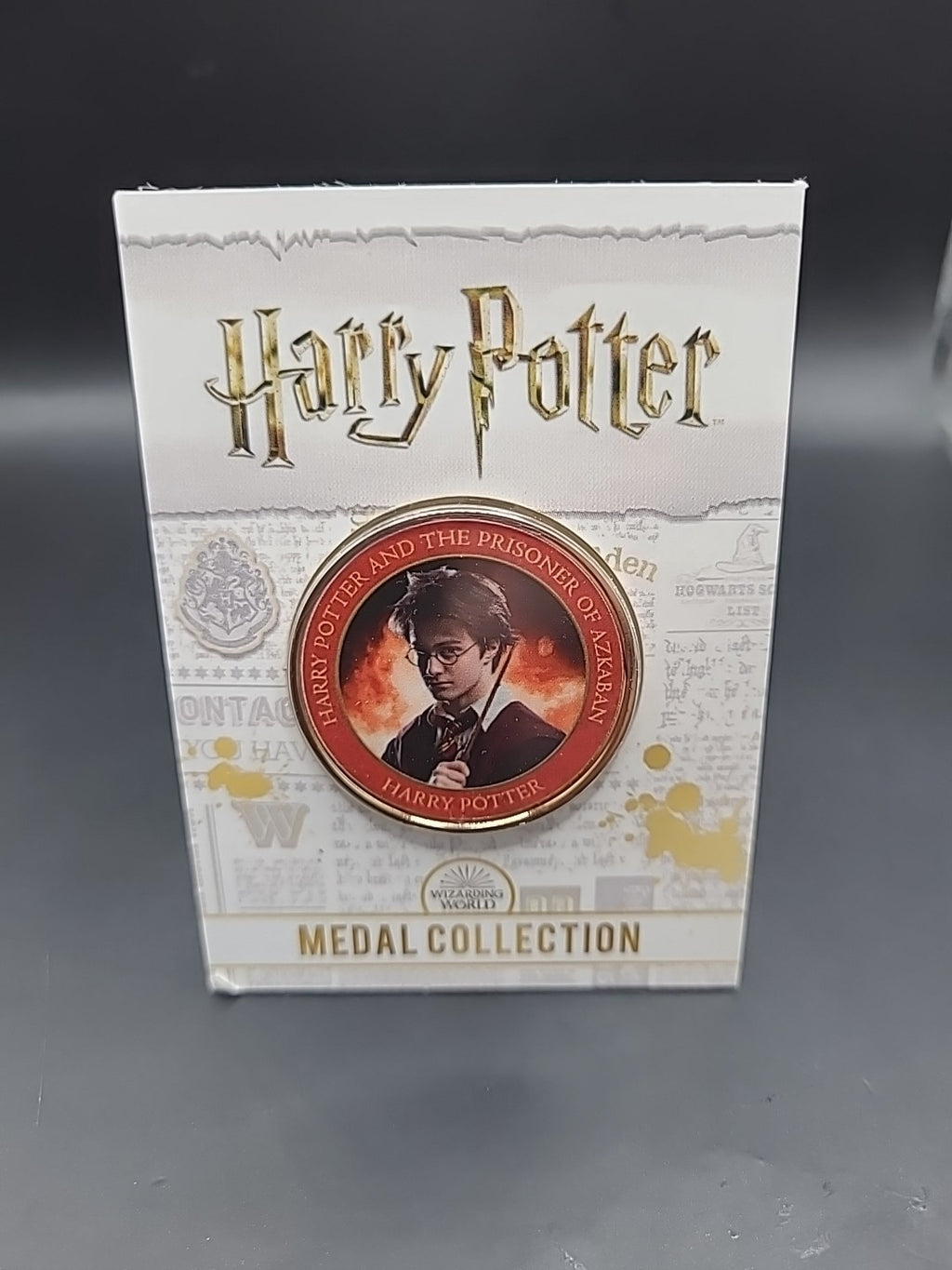 RARE HARRY POTTER MEDAL COIN PRISONER OF AZKABAN DANIEL RADCLIFFE