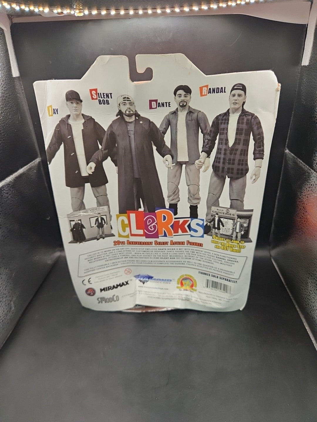 Clerks 20th Anniversary Diamond Select Action Figure Toy Playset Silent Bob