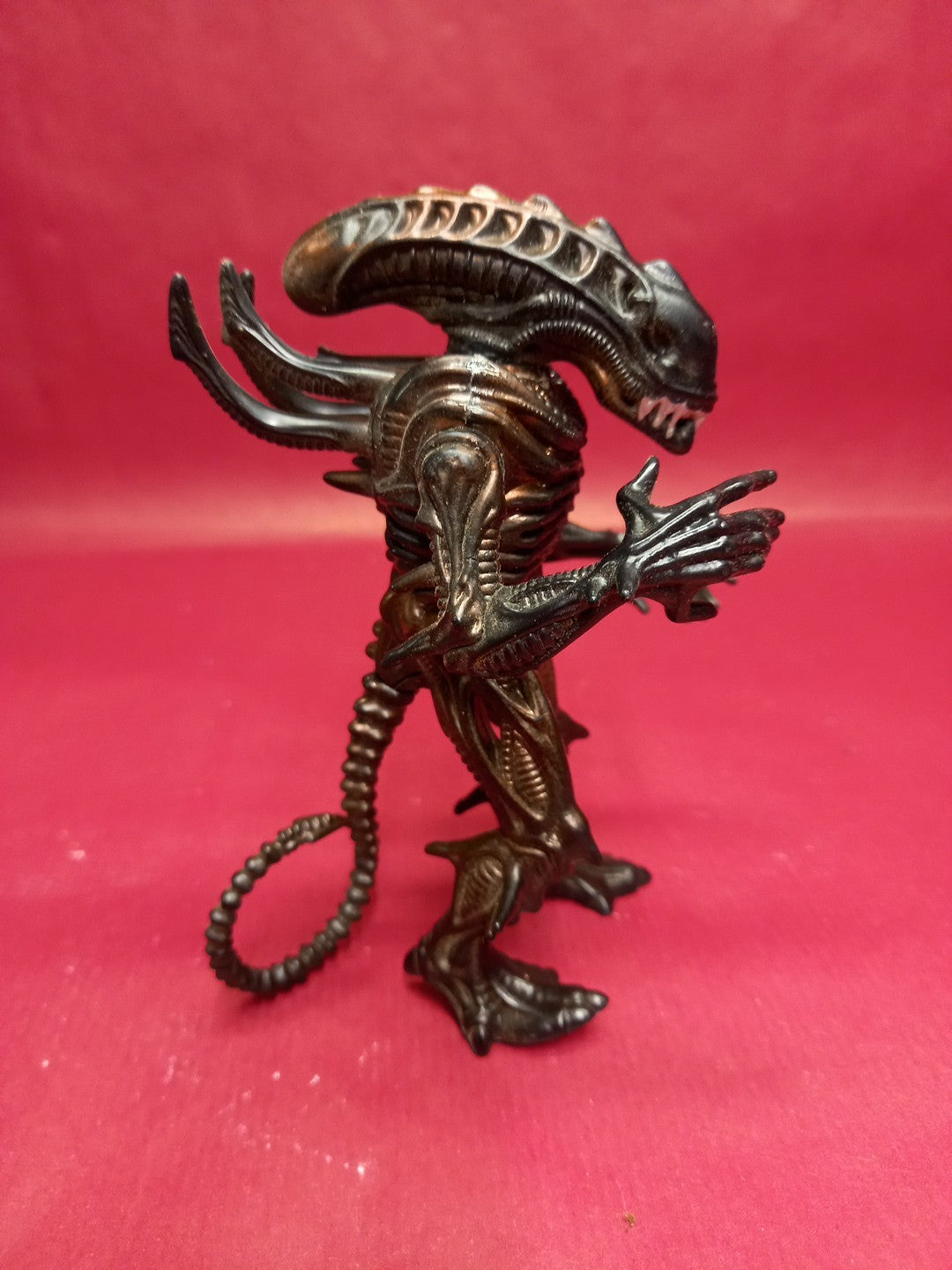 Kenner Aliens Loose.  Cpl Hicks.  Scorpion Alien + accessories 