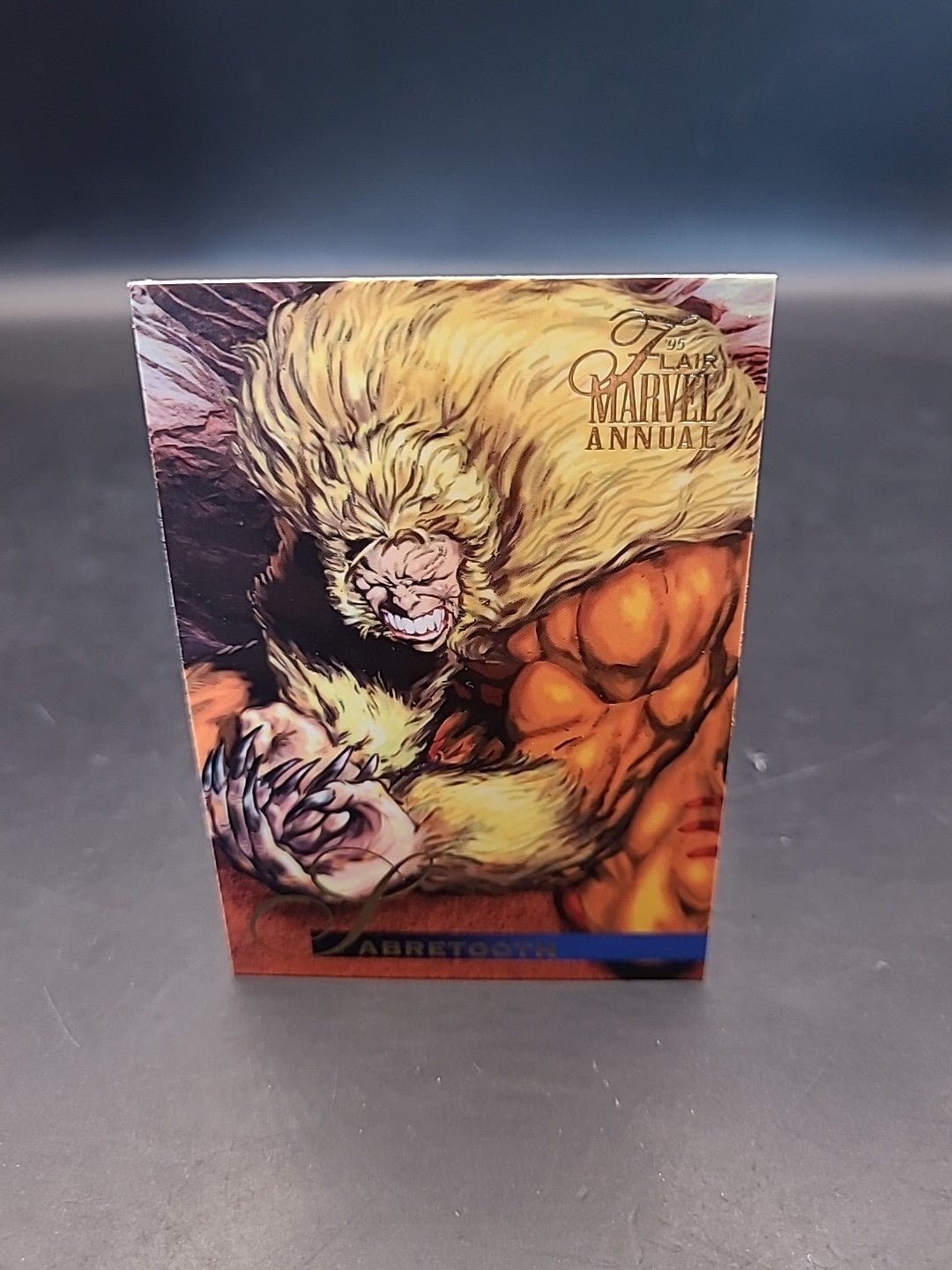 95 Flair Marvel Annual - Sabretooth #10