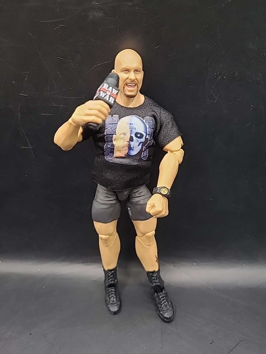 WWE Monday Night Wars Elite Stone Cold Steve Austin Action Figure