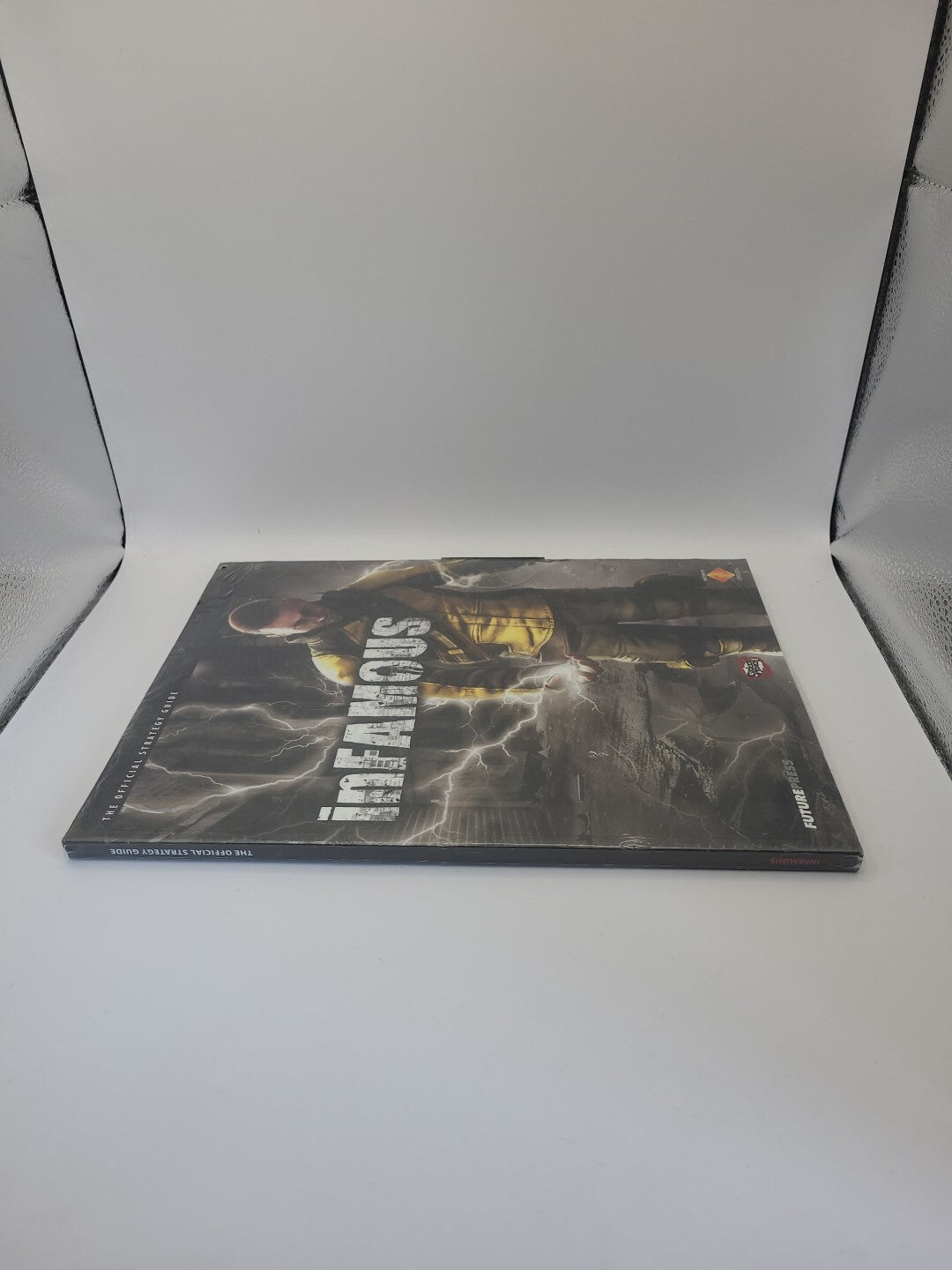 Infamous The Official Strategy Guide - New & Sealed