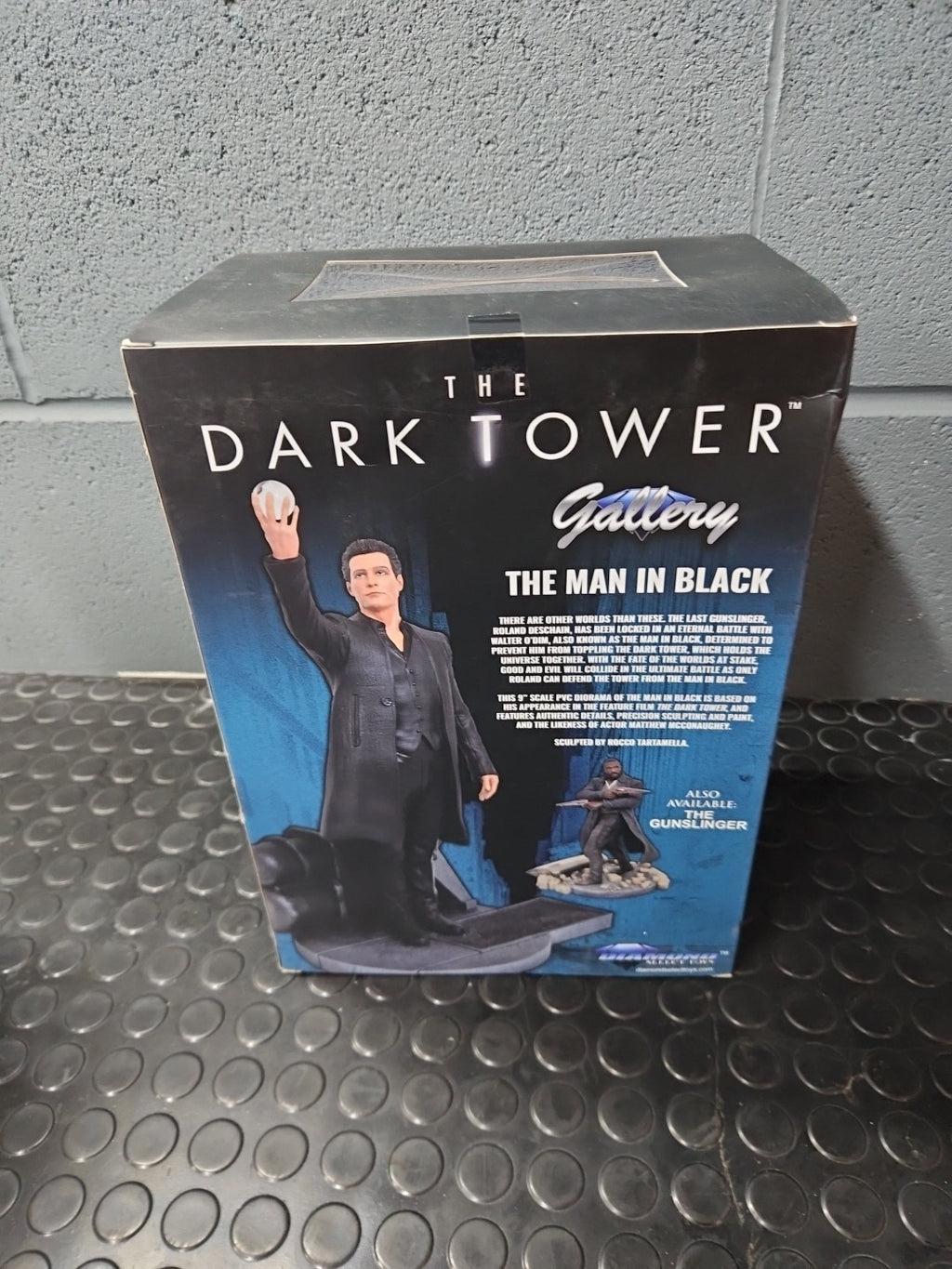 Dark Tower Man In Black PVC 9" Diorama Figure Diamond Gallery Diamond Select