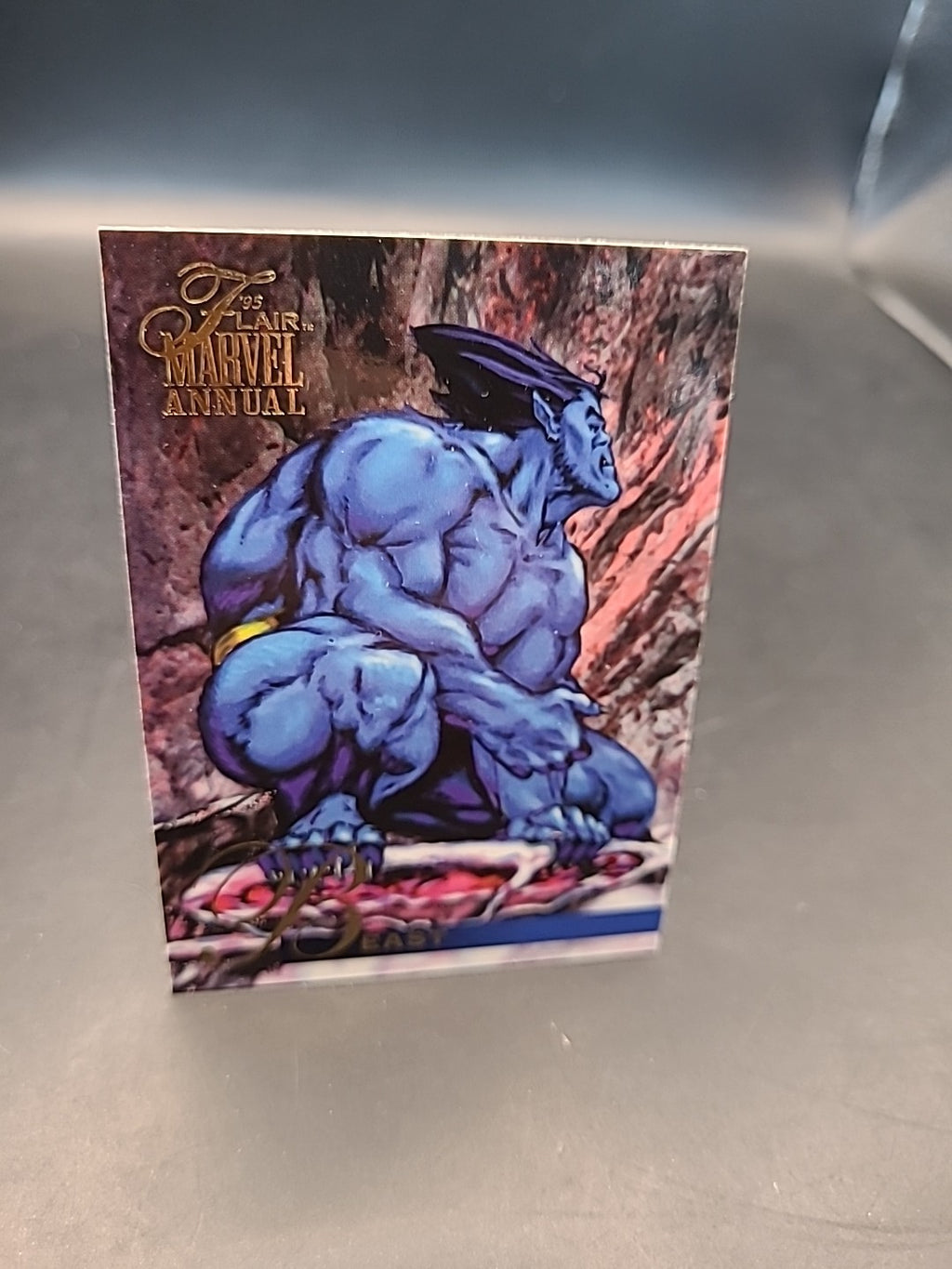 1995 Flair Marvel Annual Beast Into Sinister's Lair #8 Comic Card