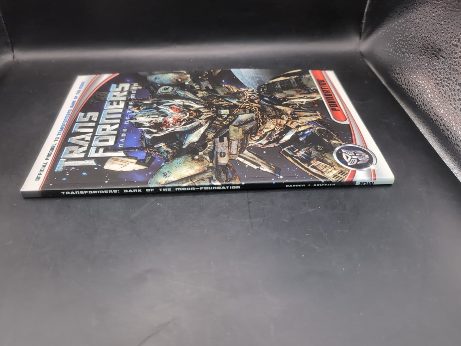 Transformers: Dark of the Moon - Foundation (IDW Publishing, May 2011)