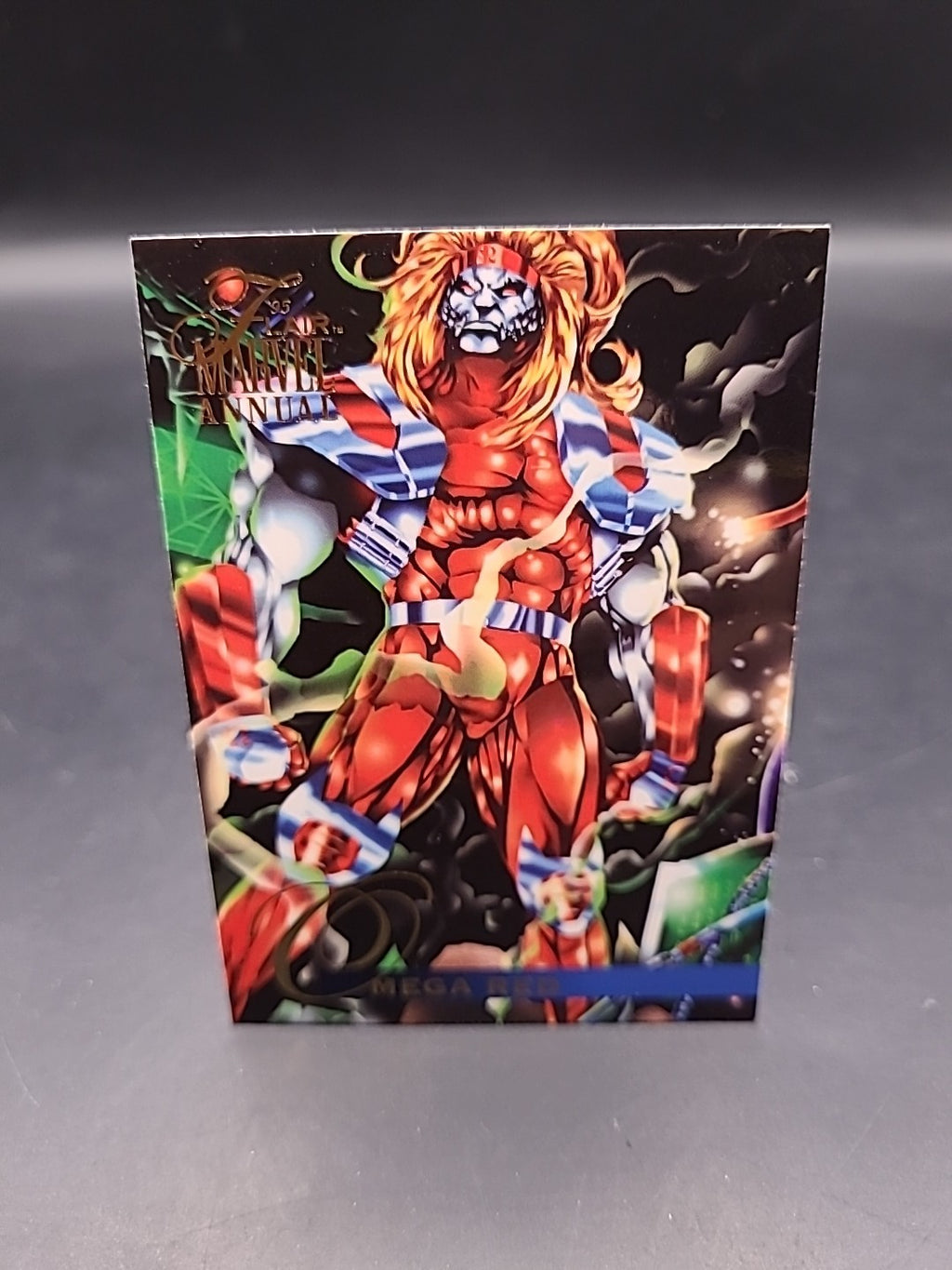 1995 Flair Marvel Annual Card 8 OMEGA RED