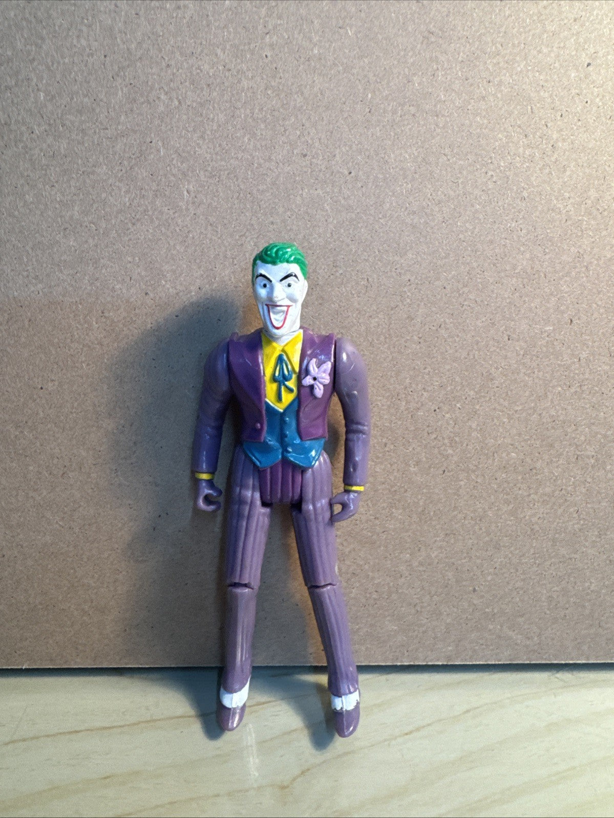 Vintage 1989 Toy Biz DC Comics Batman The Joker Action Figure loose, without hat