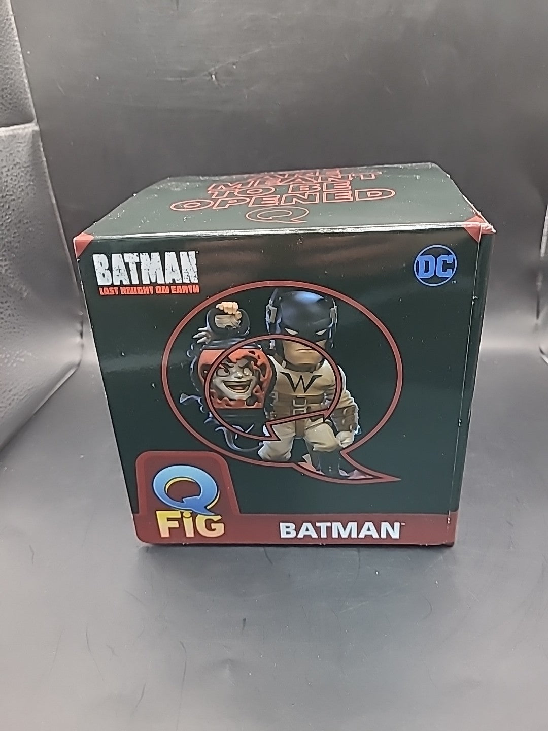 DC Comics Q-Fig Elite Figure Batman: Last Knight On Earth 10 cm - QMX