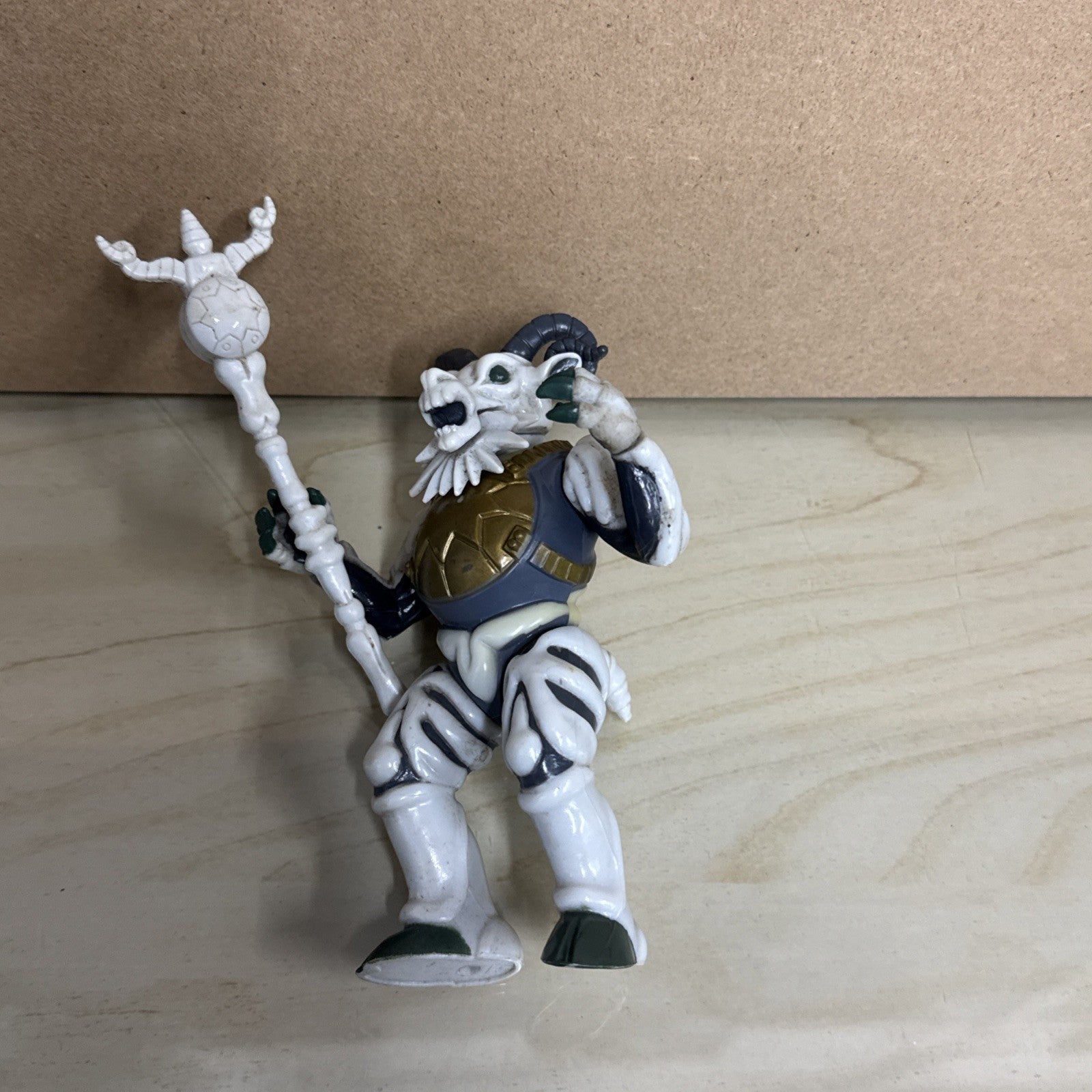 HEAD BUTTING ROBOGOAT Mighty Morphin Power Rangers Figure Bandai 1994 5.5 Inch