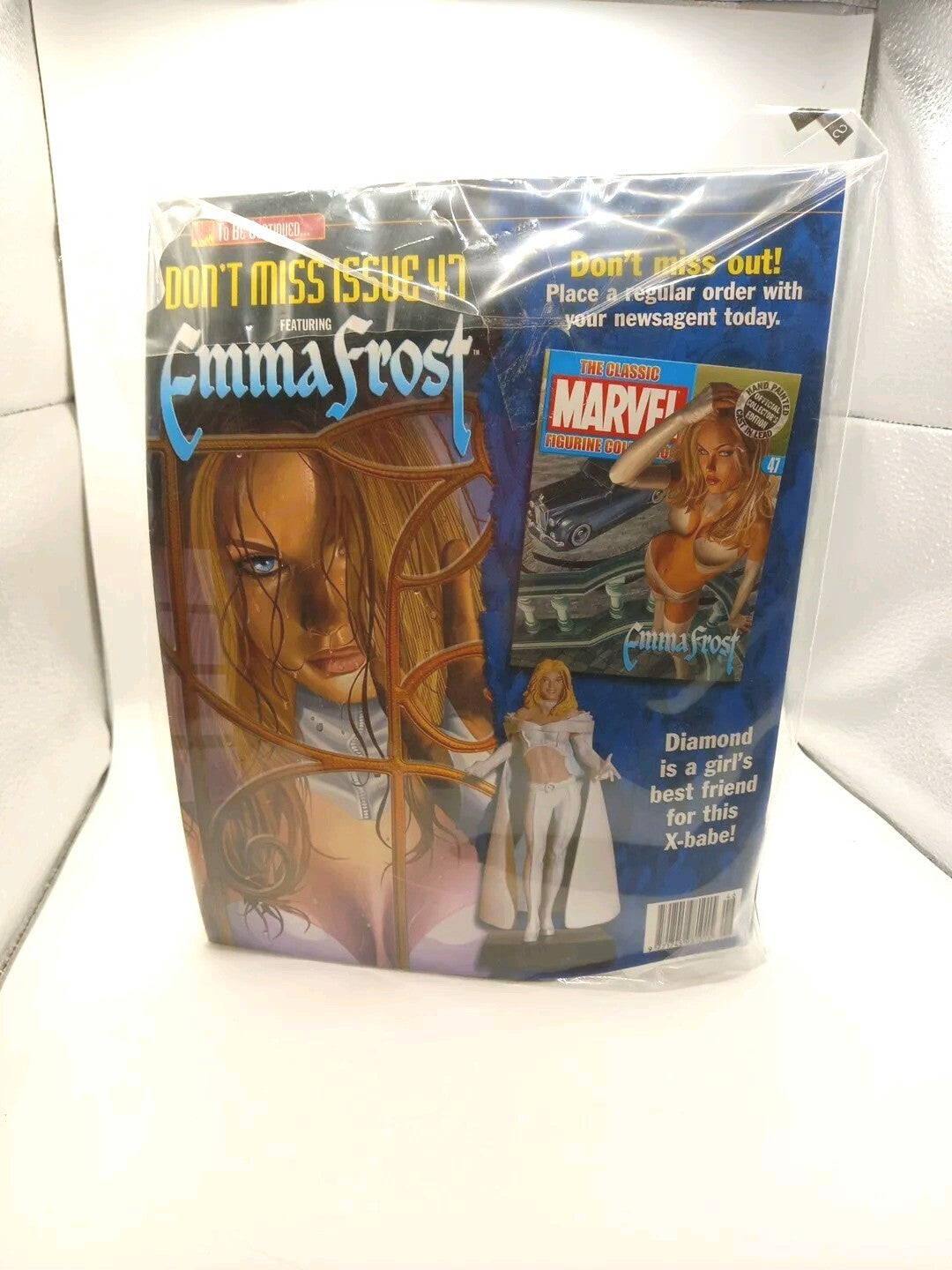 Captain Marvel Figure Marvel Classic Collection AND Magazine 2007 issue 46