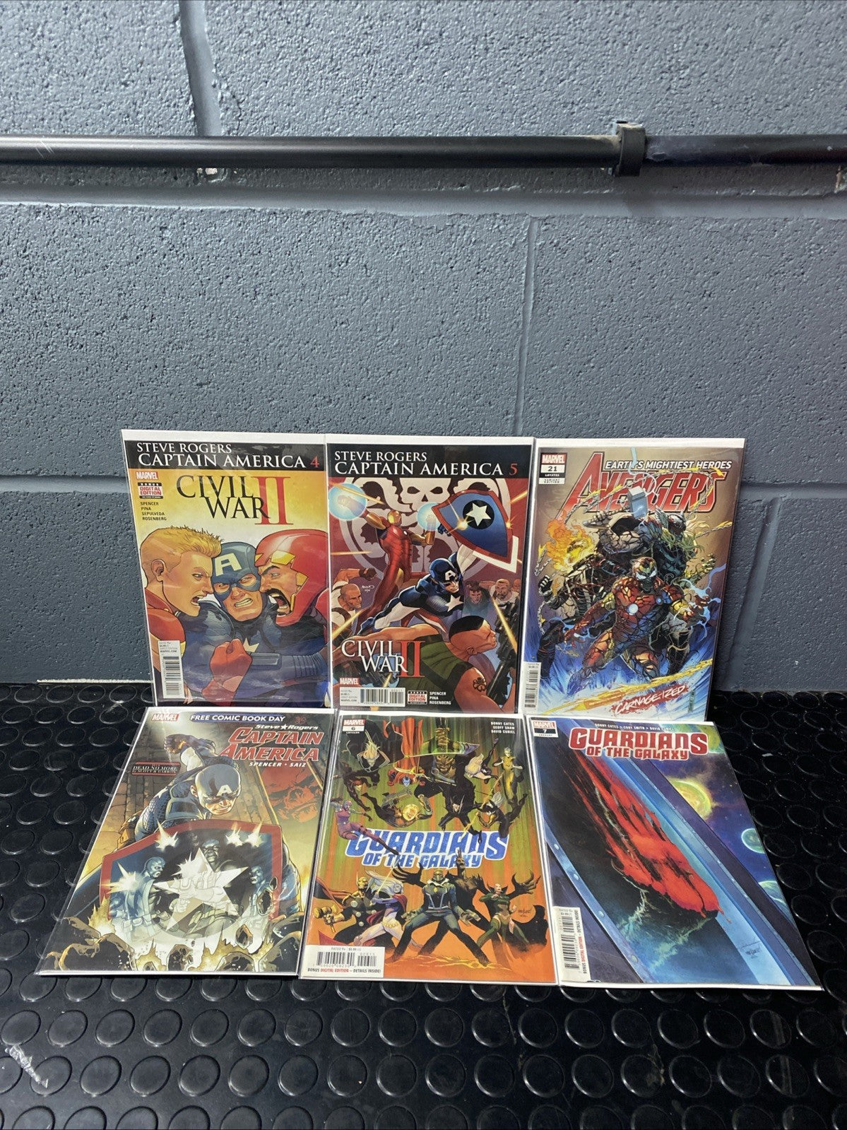 Marvel Comics Bundle 6 Comics
