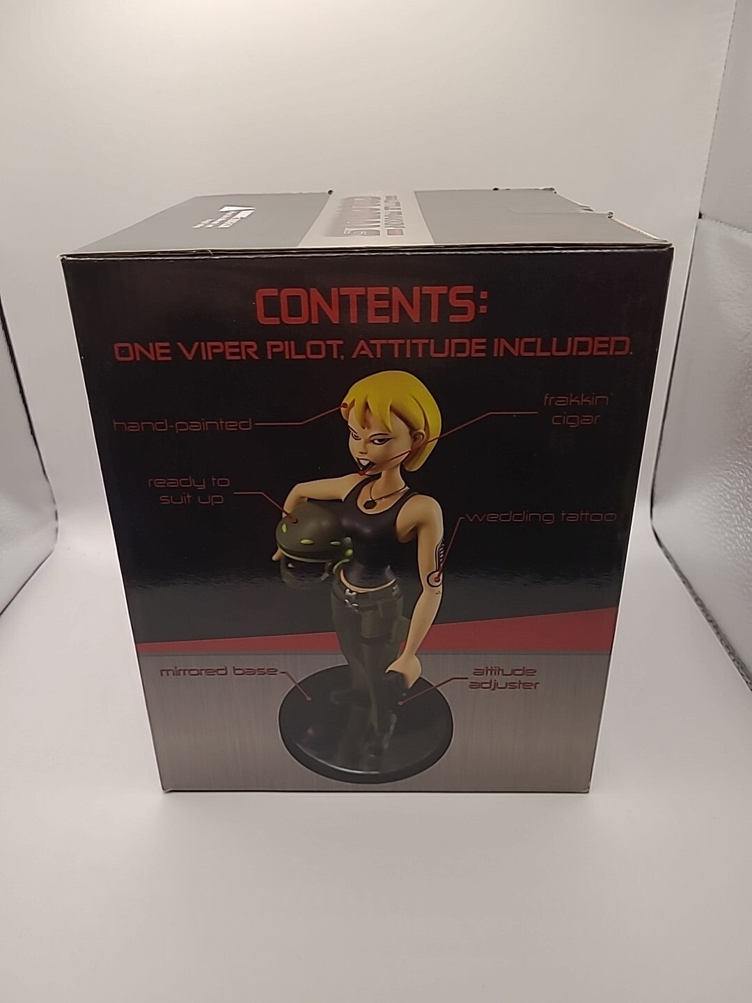 Battlestar Galactica Kara Thrace "Starbuck" Qmx Statue Limited Edition