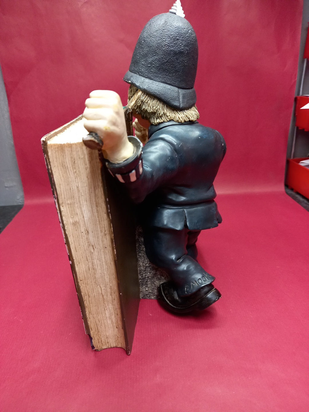 Police and Thief Bookends by Peter Mook -  READ DESCRIPTION 