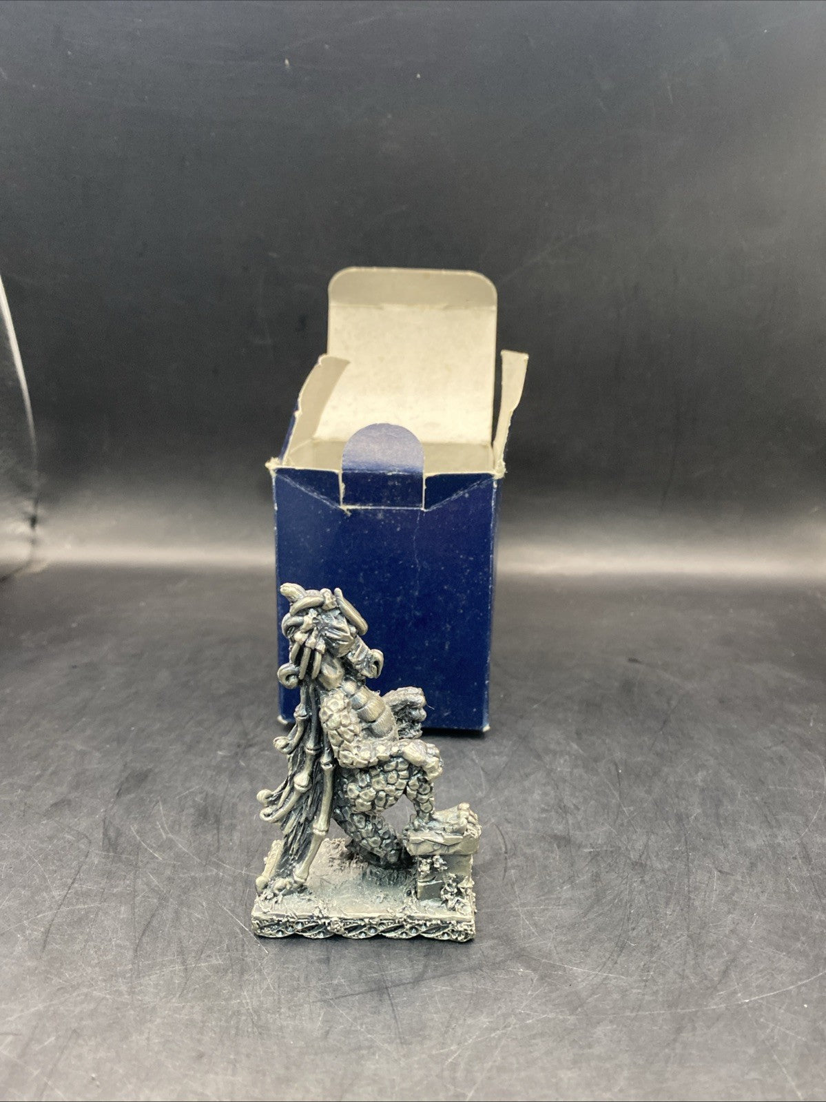MYTH AND MAGIC - TENGIS - TUDOR MINT - BOXED FIGURE