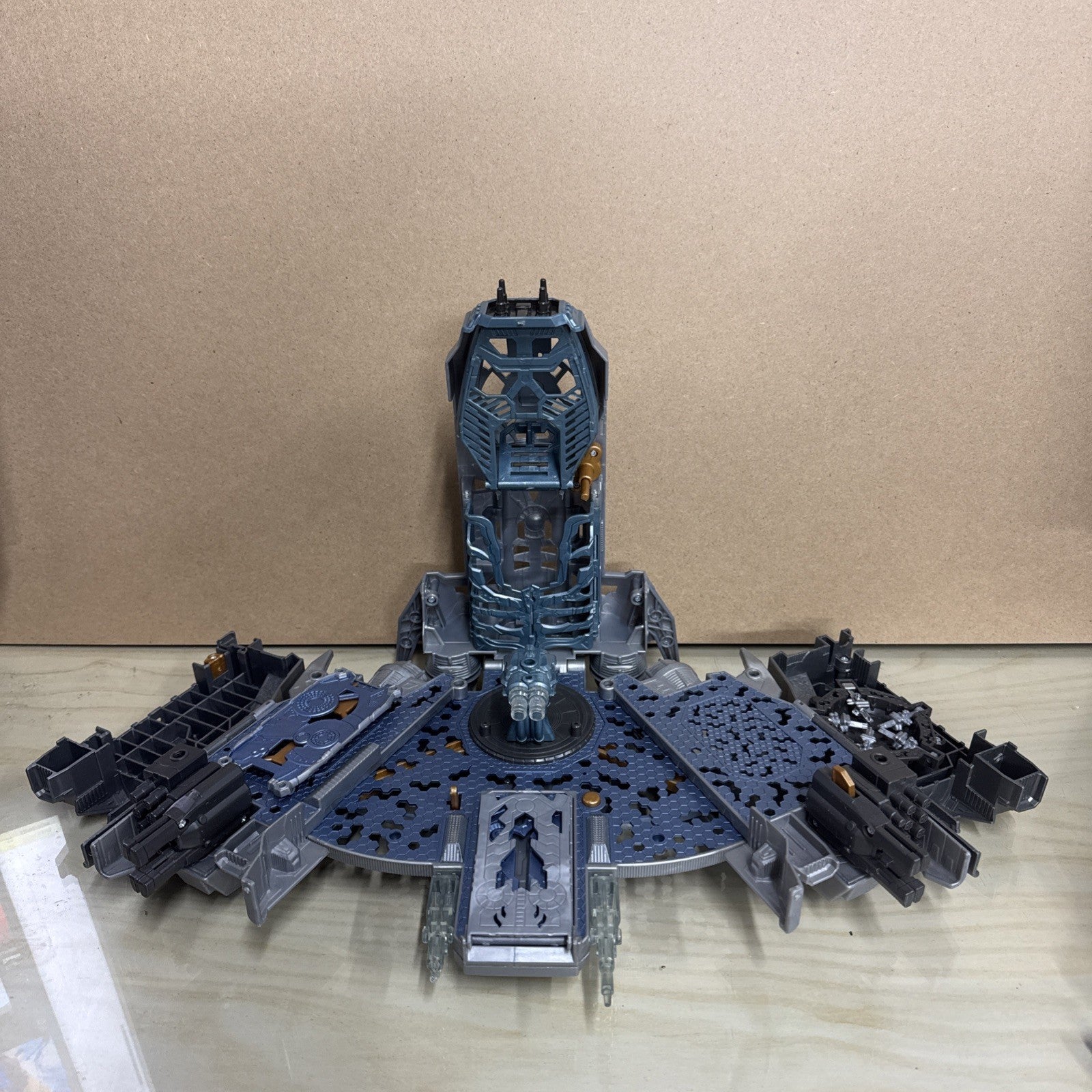 ARK Dark of the Moon Transformers 2010 Hasbro Takara Tomy 