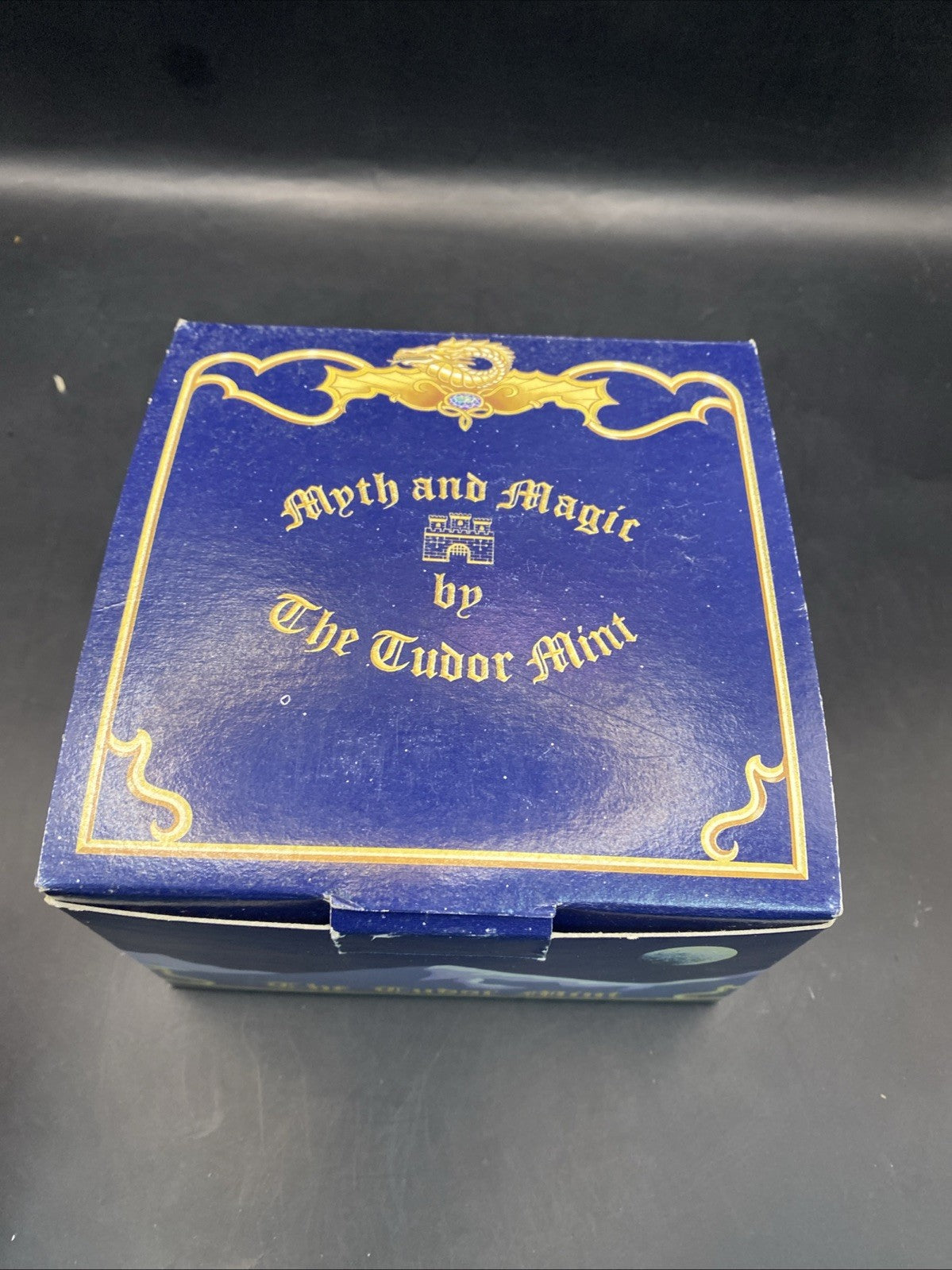 The Cauldron Of Light 3006 Myth & Magic Tudor Mint Boxed
