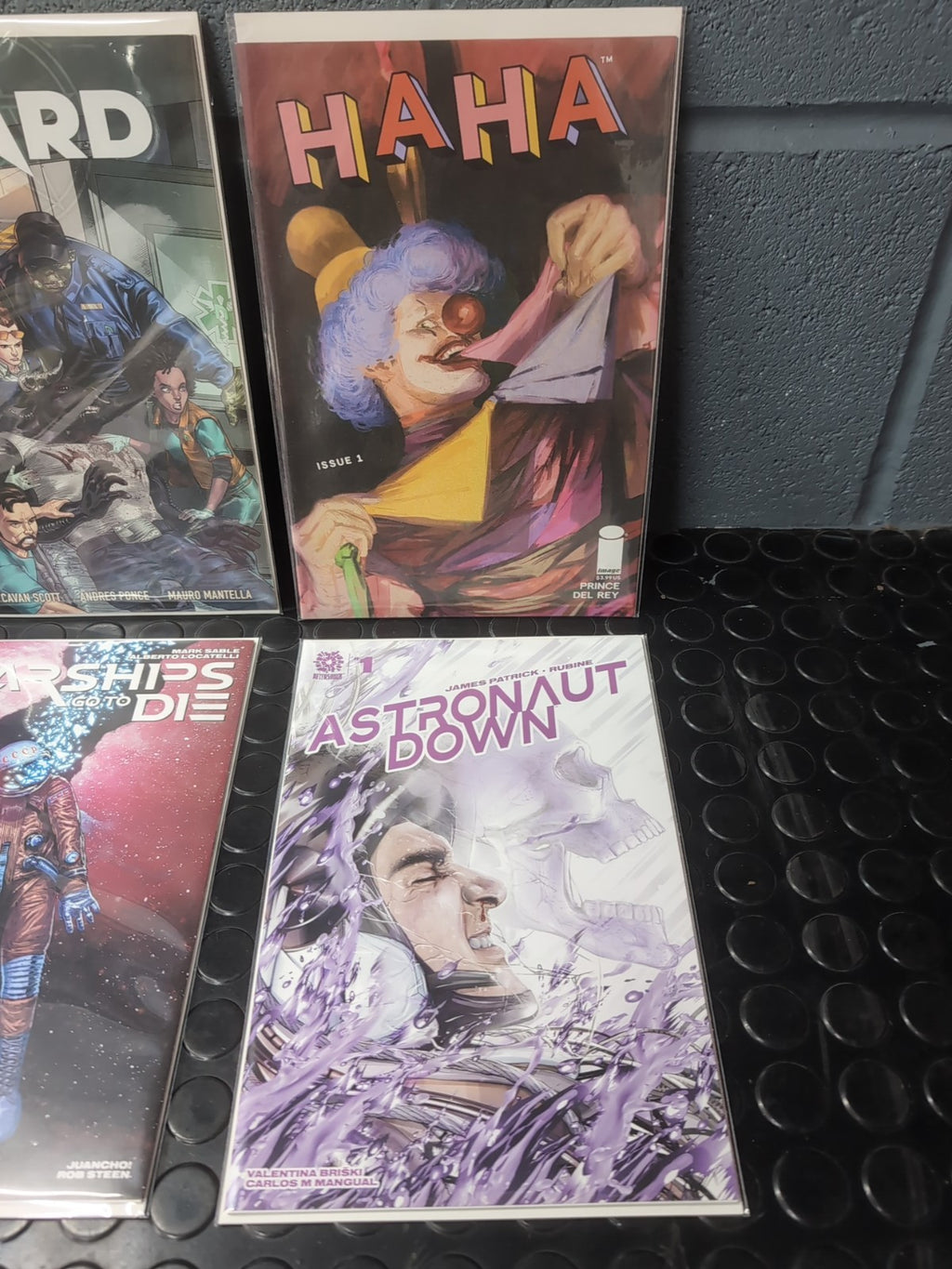 4 X Indie Comic Bundle #1's